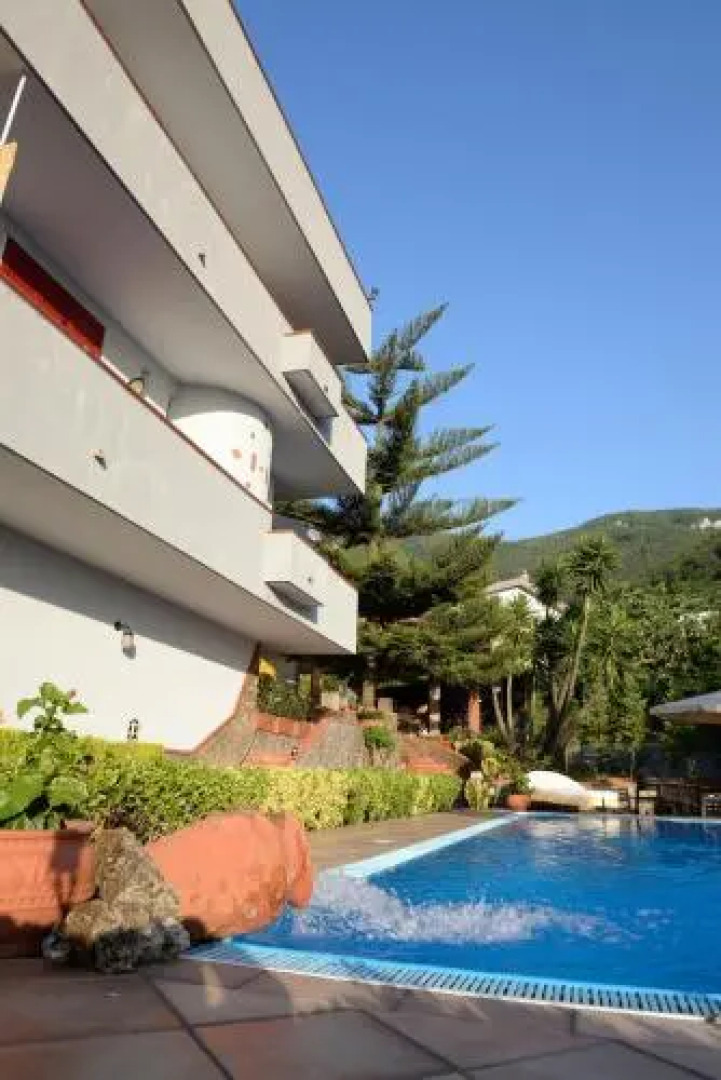Villa Eden