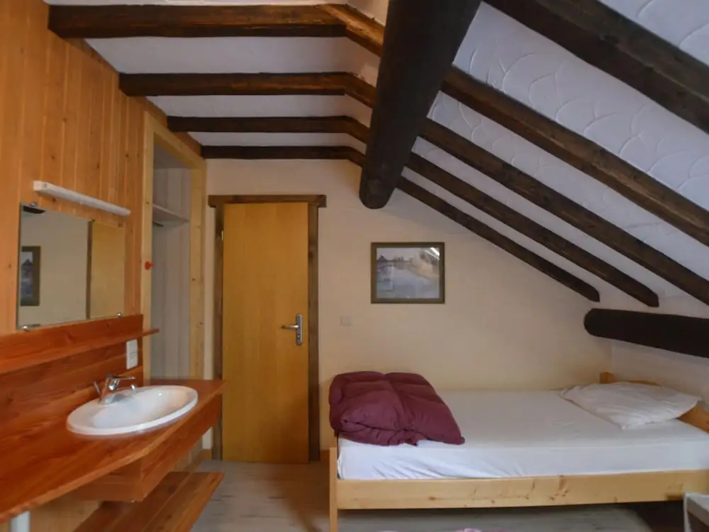 Elegant Beverce Escape