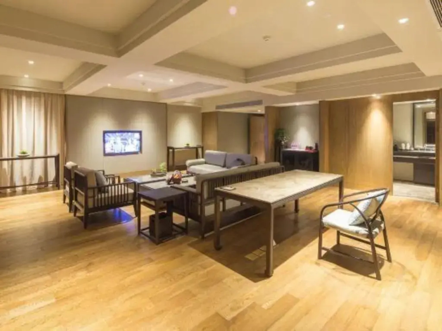 Jiuhua Mountain Dongya Hotel