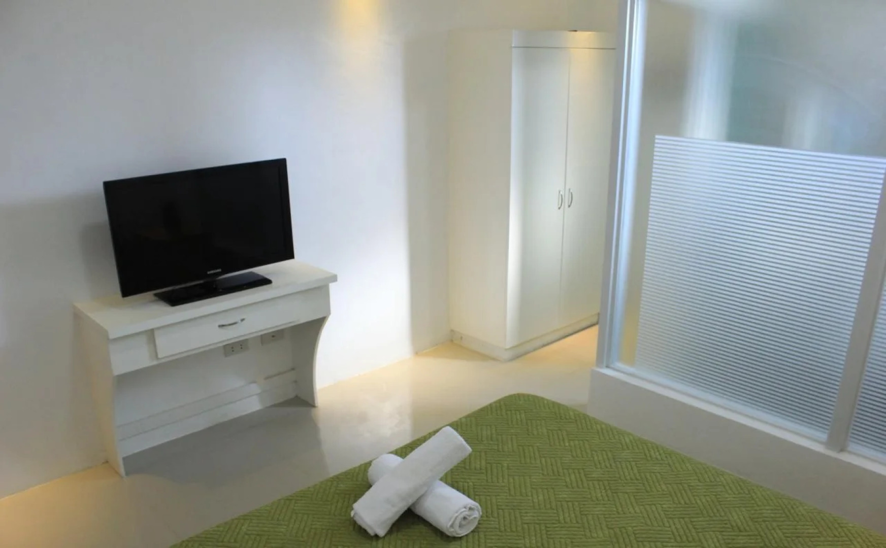 Alberto's by DJ Seungli