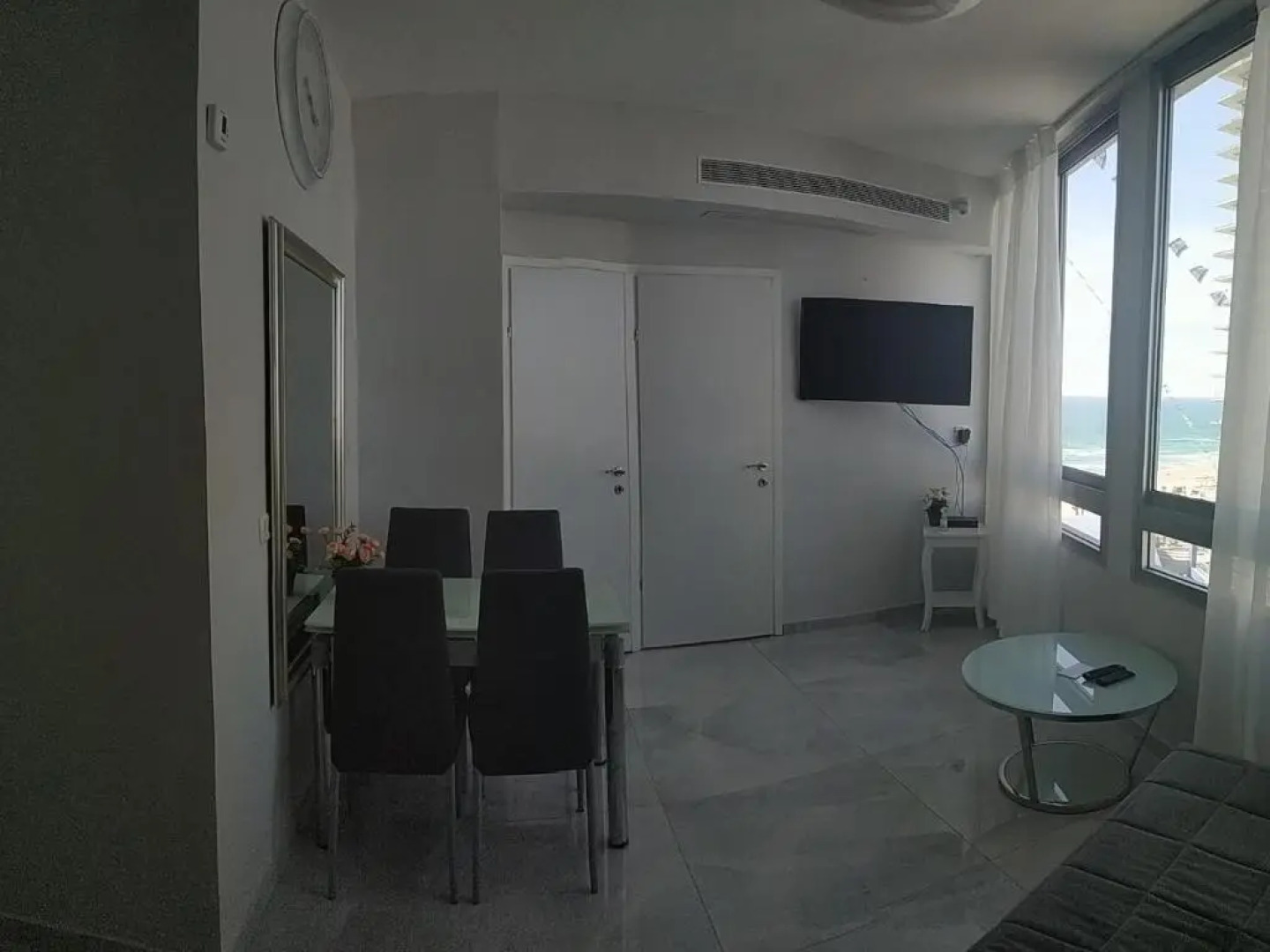 apart hotel tlv/bat yam beach front 834