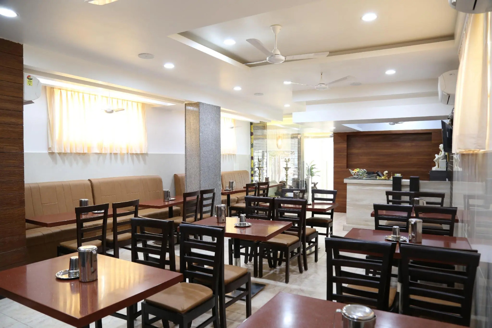 Hotel Sree Shai International