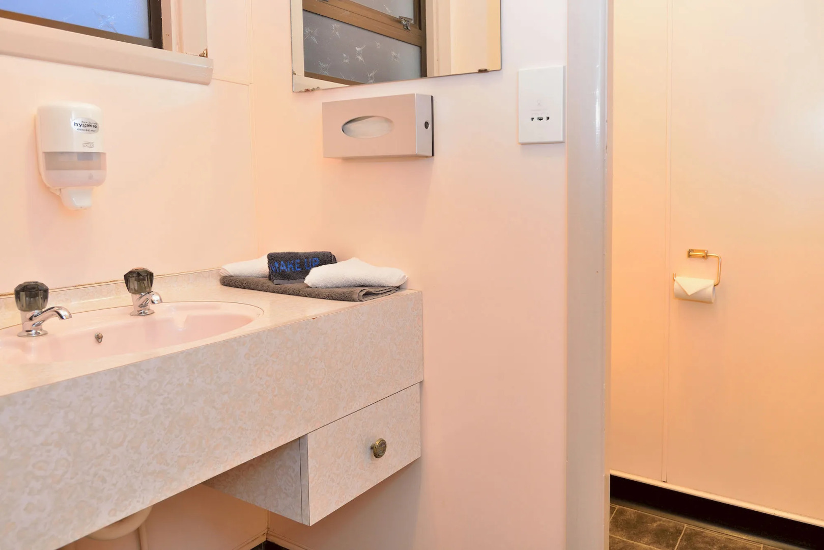 Waikanae Beach Motel