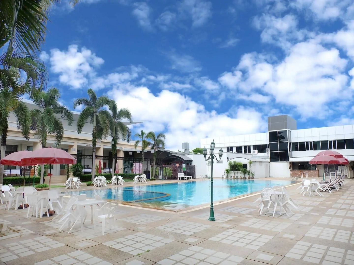 New Travel Lodge Hotel