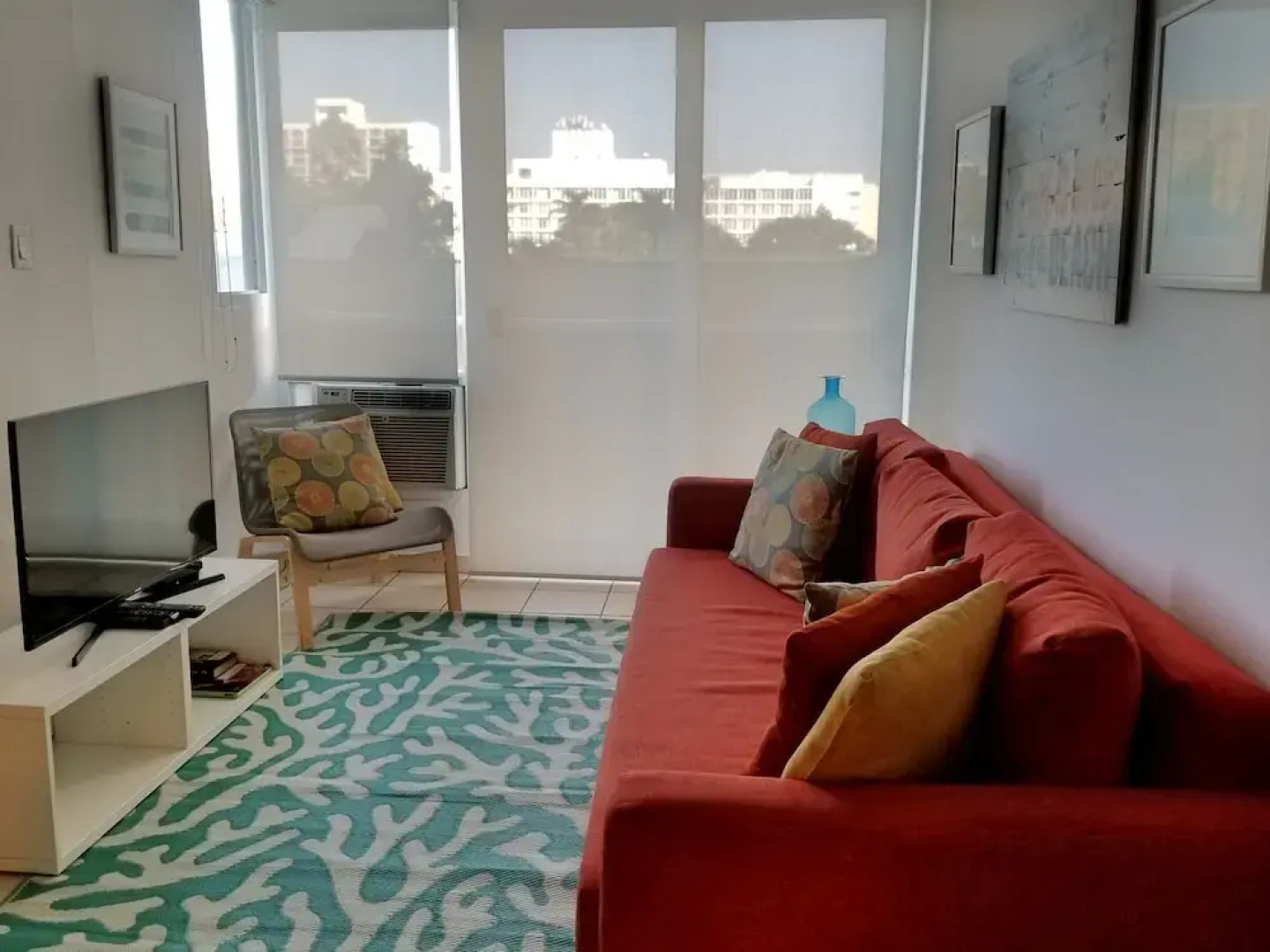 Beachfront Coral Beach Condo 305