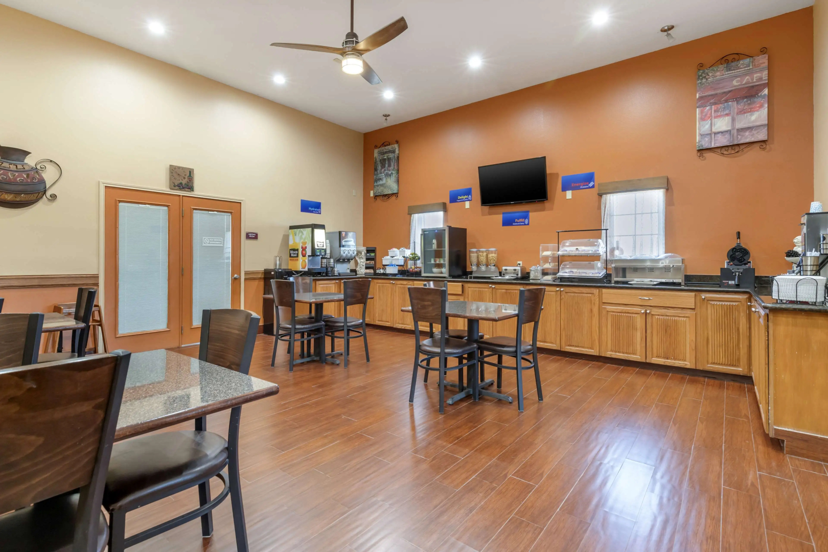 Best Western Windwood Inn & Suites