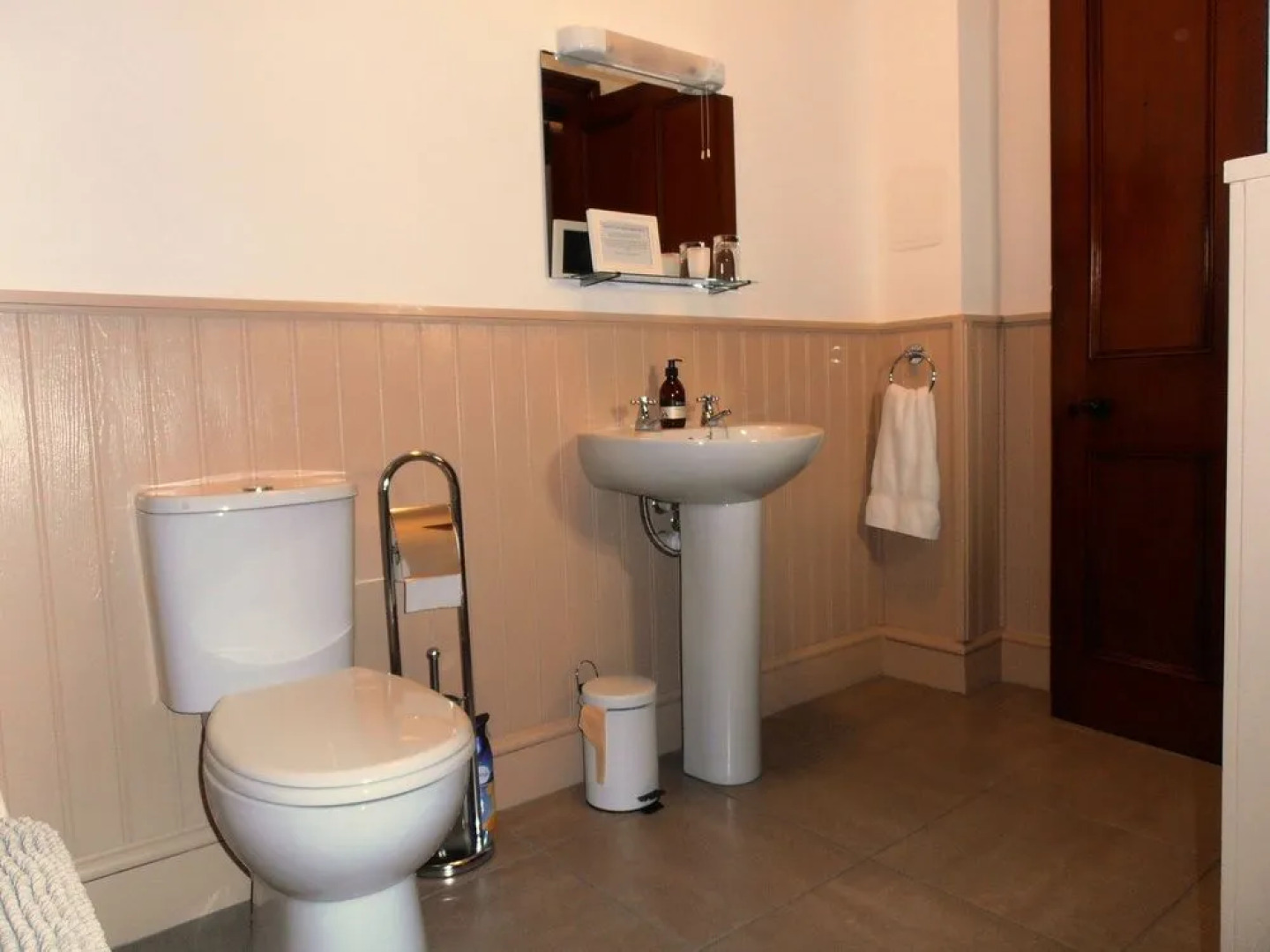 Colterscleuch House & Cottage