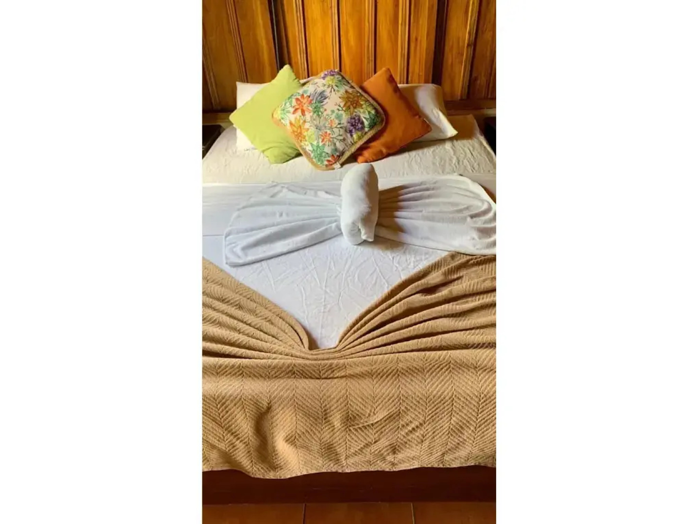 Epic Adventure Lodge