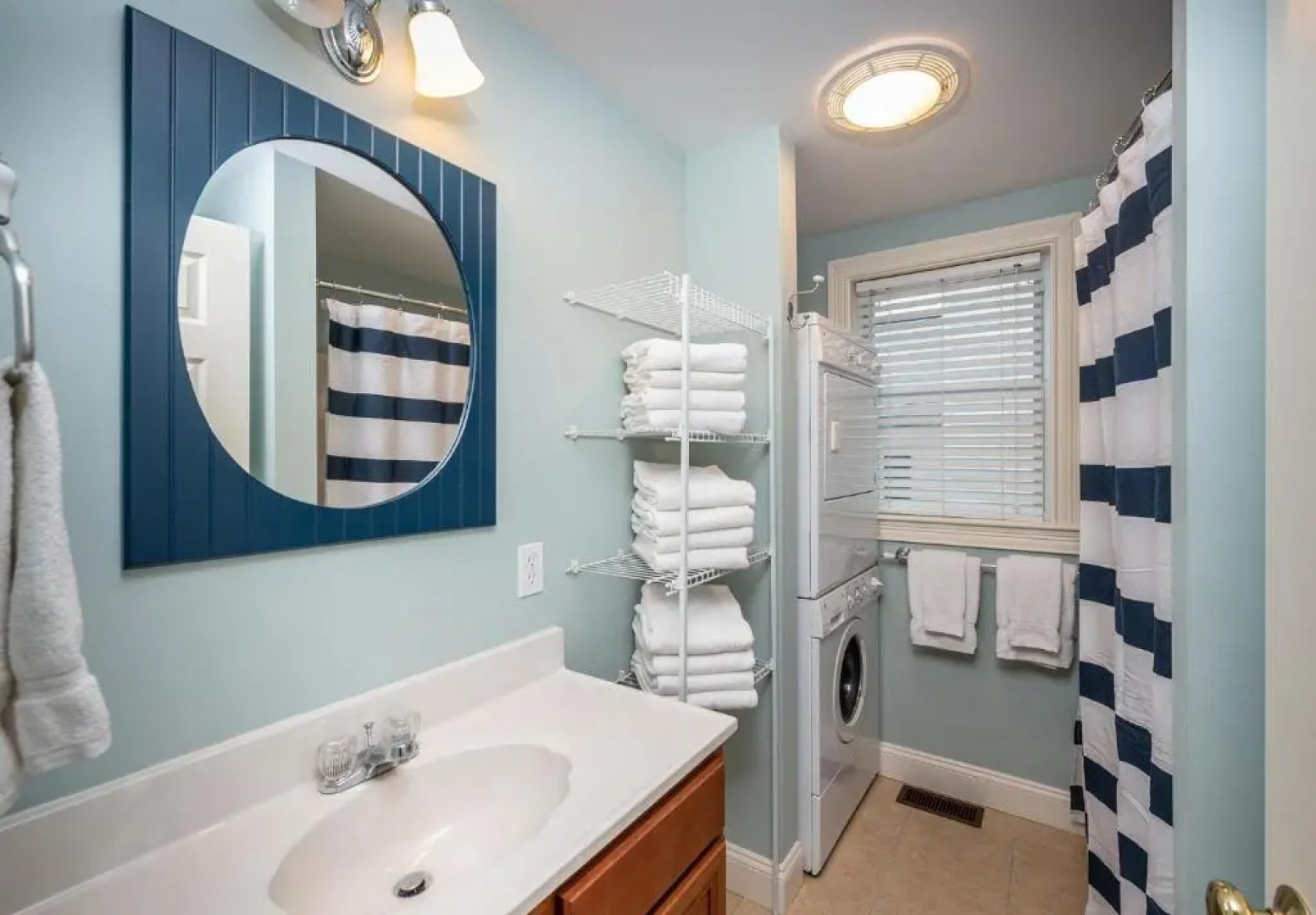 Heron Neck Cottage at One Long Beach