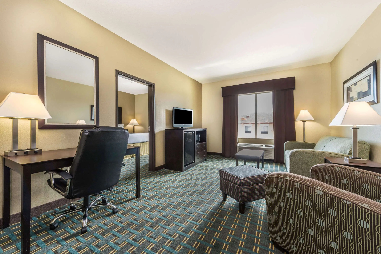 Days Inn & Suites by Wyndham Mineral Wells