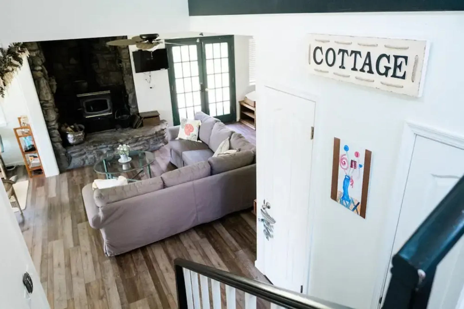 Hillside Cottage Retreat