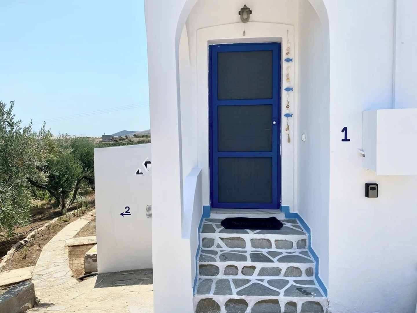 Amazing Blue Marsis Apartment in Paros