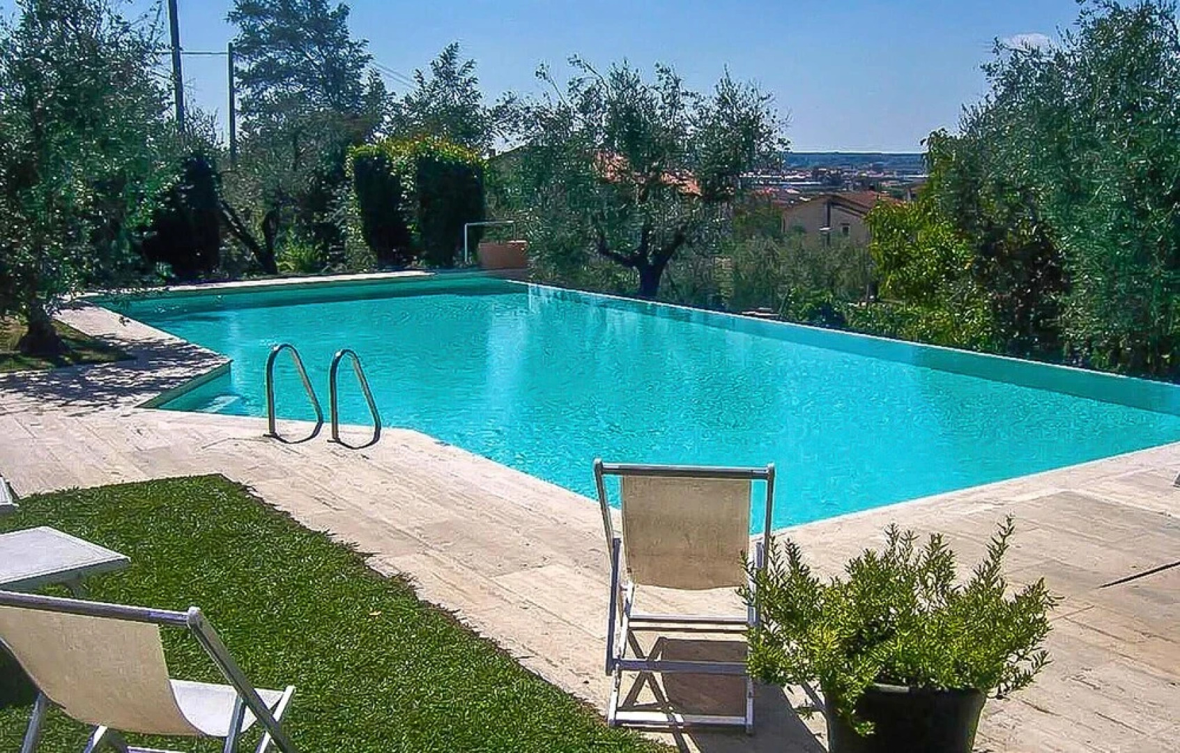 Stunning Apartment in Lazzeretto With 3 Bedrooms, Wifi and Outdoor Swimming Pool
