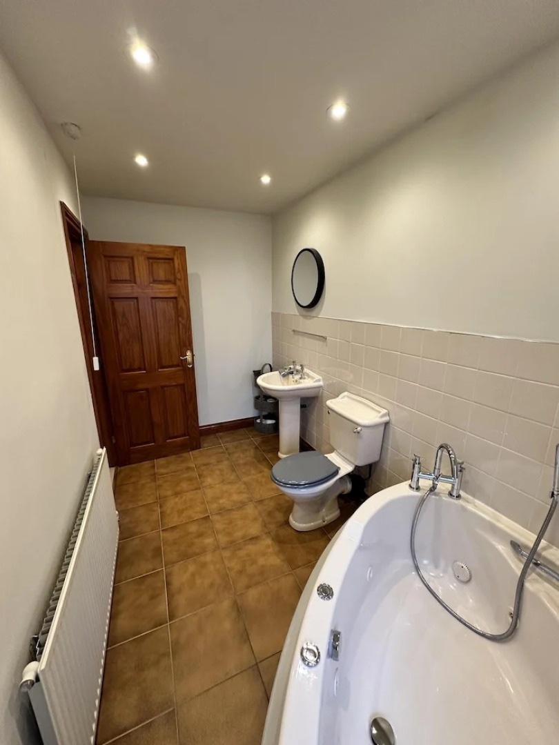 Lovely 3-bed House in Holmfirth