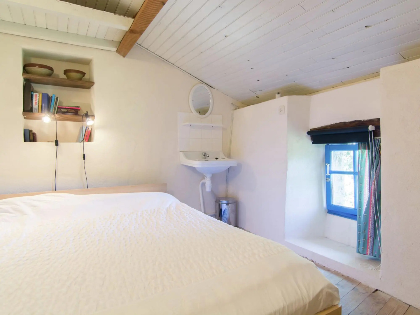 Tasteful Apartment in Juvinas With Garden Furniture