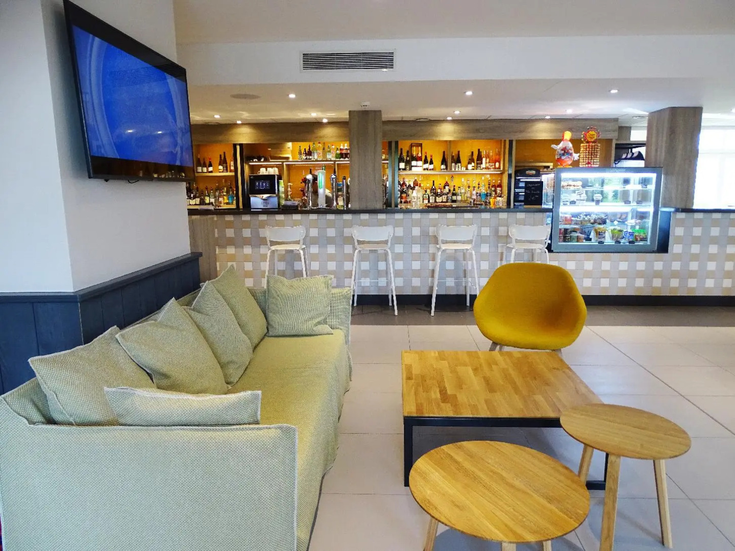 Campanile Val de France