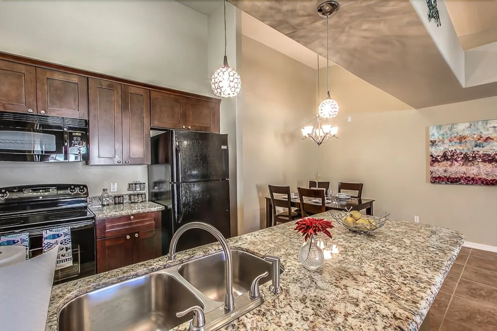 Southern #3116 - 3 Br condo by RedAwning