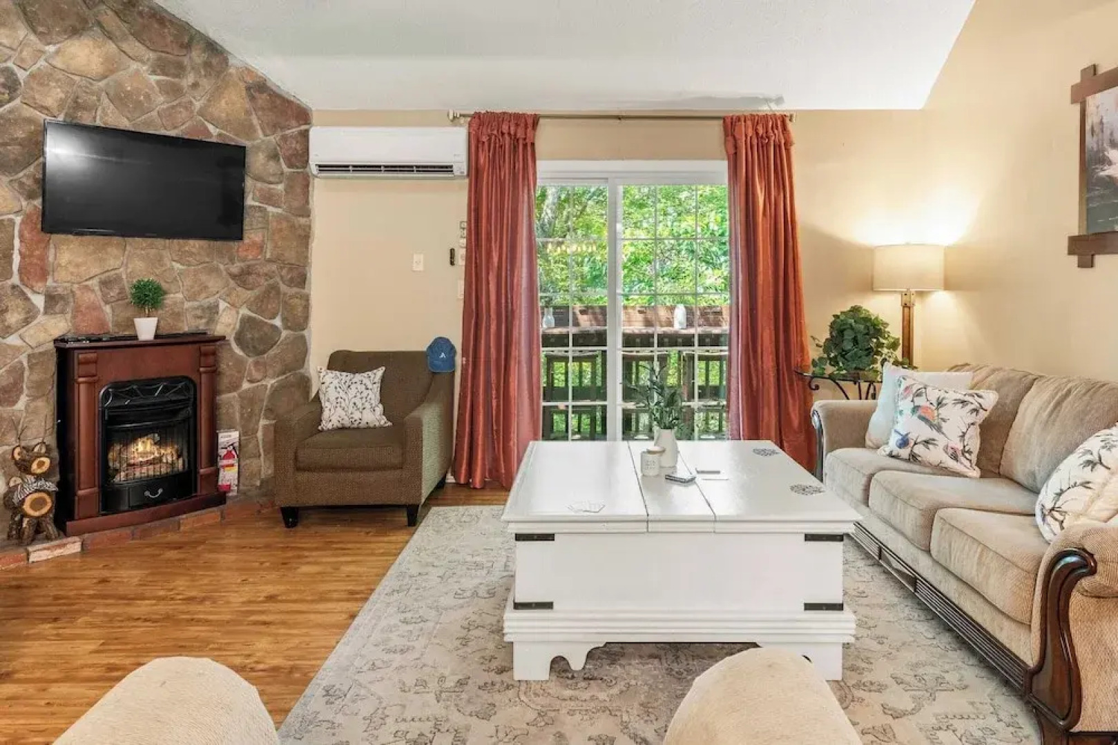 Slope Lodge Prime Skiing Location Indoor Pool, Hot Tub, Sauna Private Deck