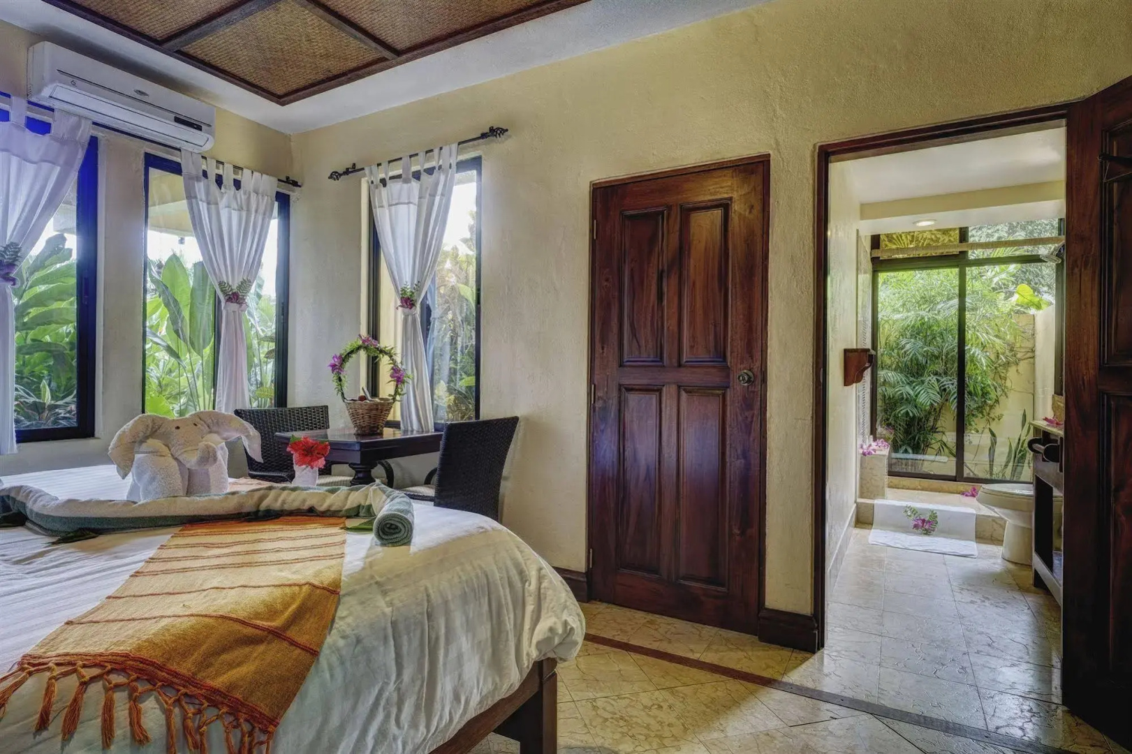 Sleeping Giant Rainforest Lodge