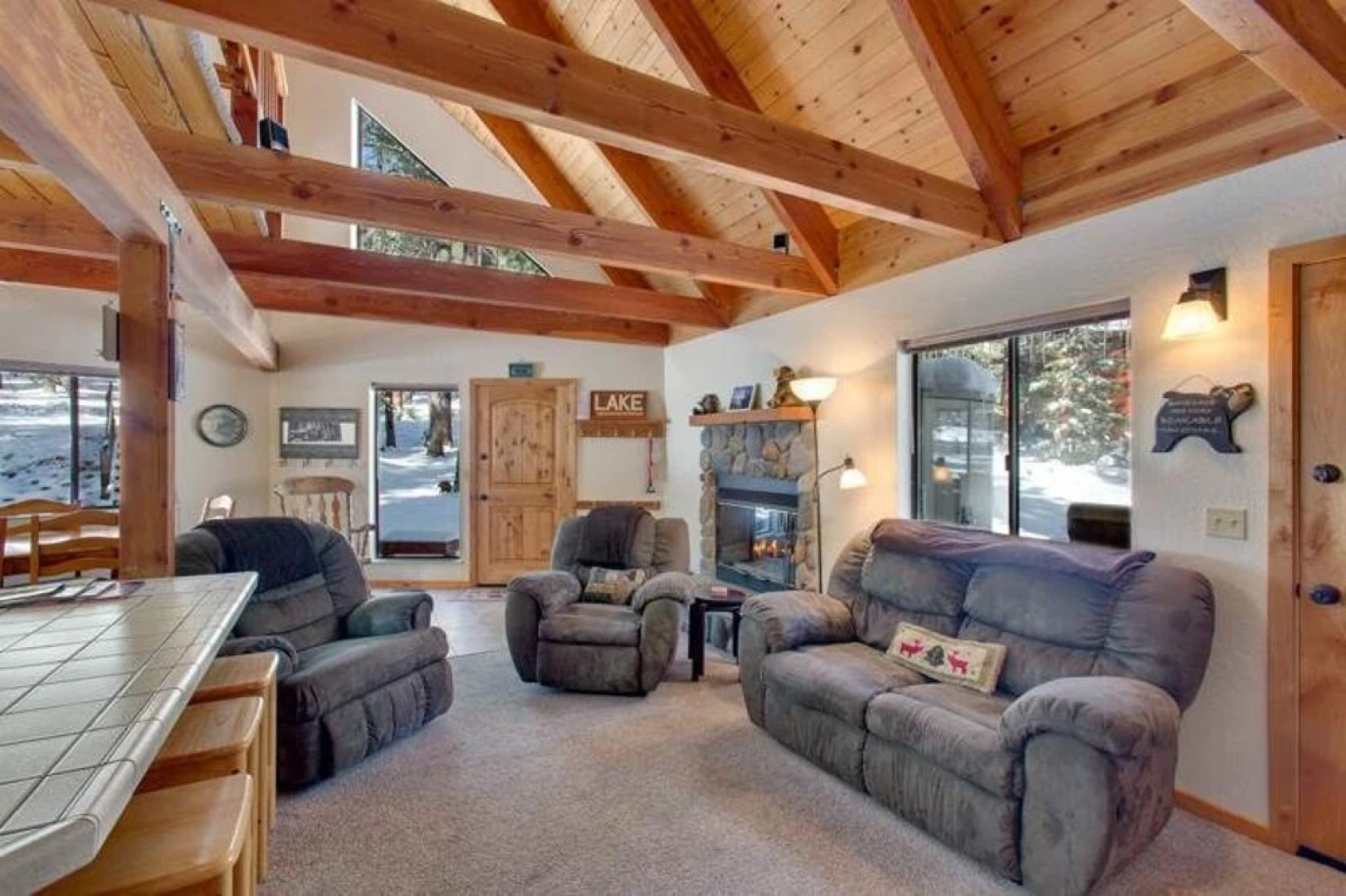 The Robin's Nest by RedAwning