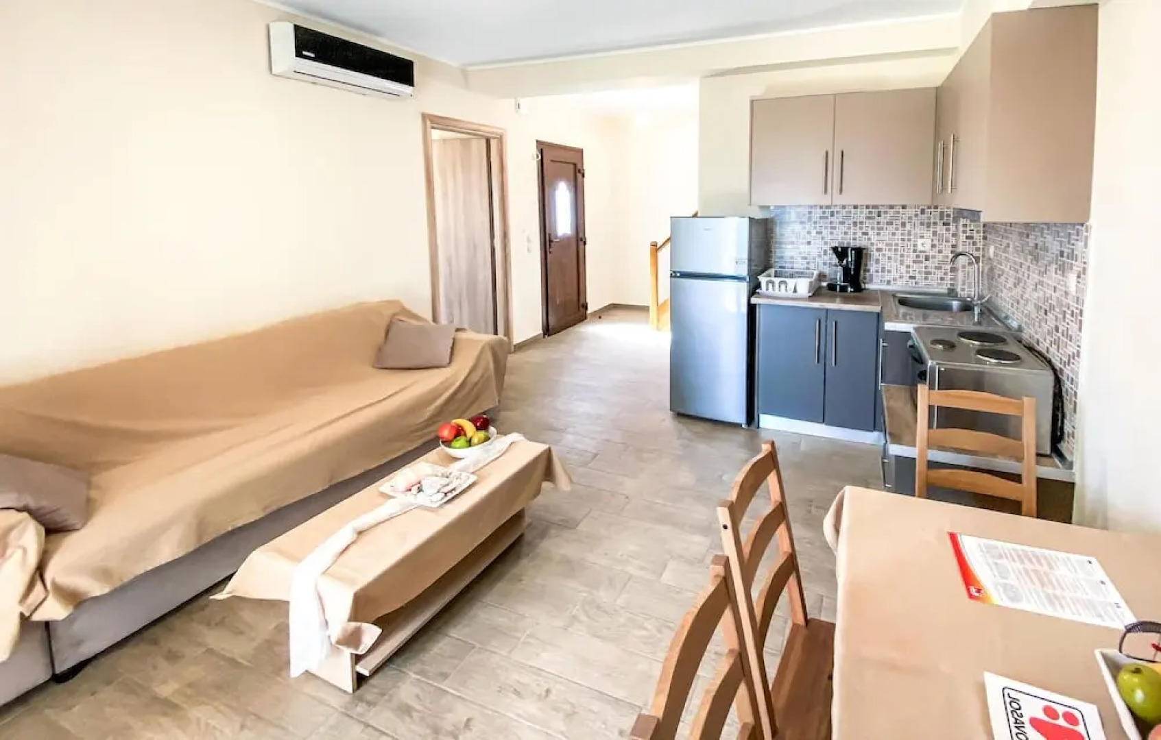 Stunning Apartment in Nafpaktos With Wifi and 2 Bedrooms