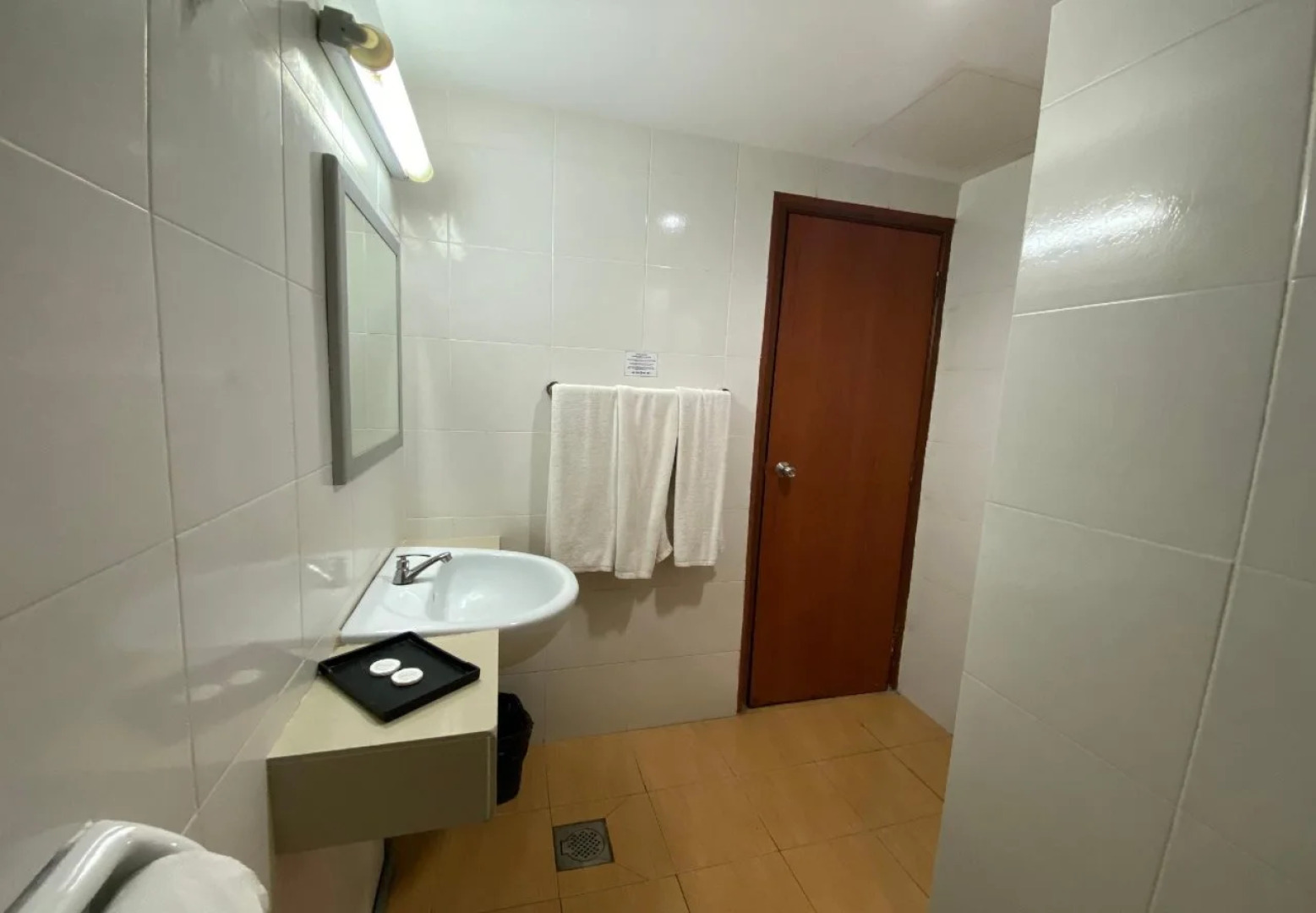 Capital O 89658 Bustani Hotel