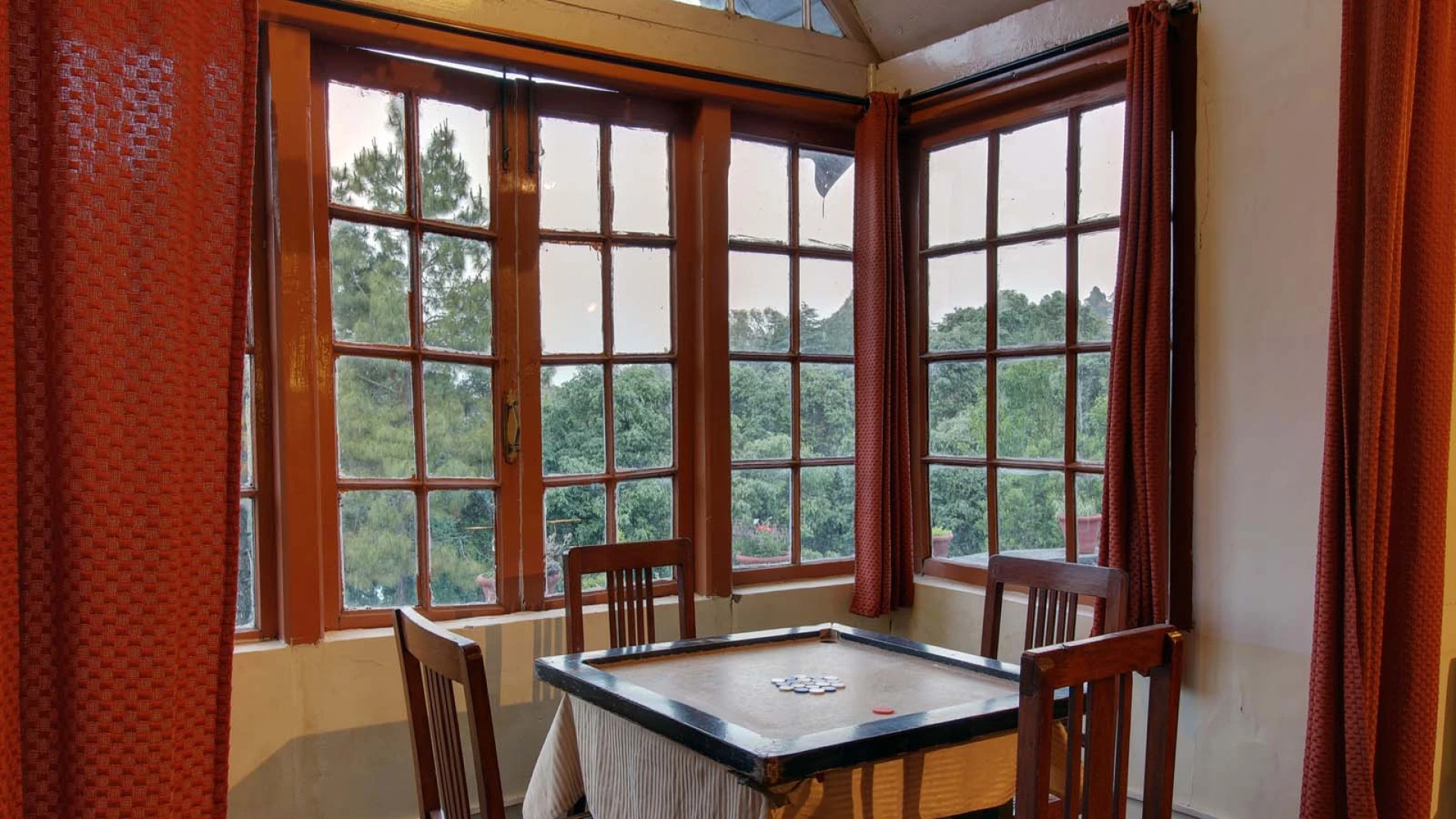 Chevron Ranikhet Club