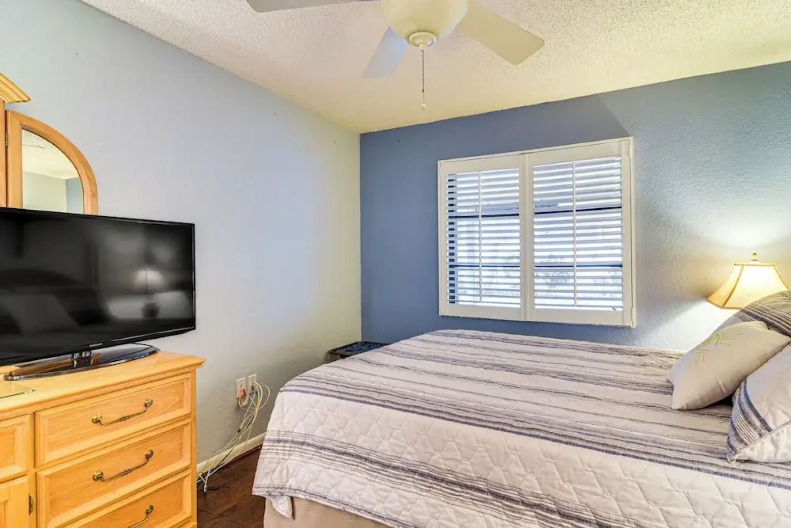 4 Mi to Beach: Sunny Seminole Home w/ Pool