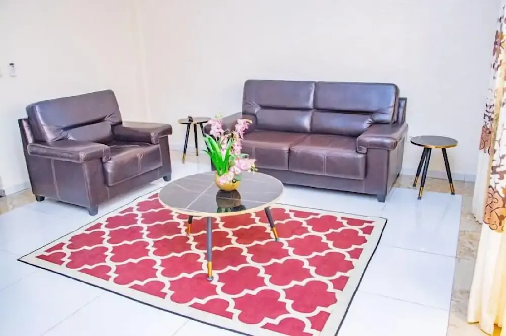 Nn Guest House