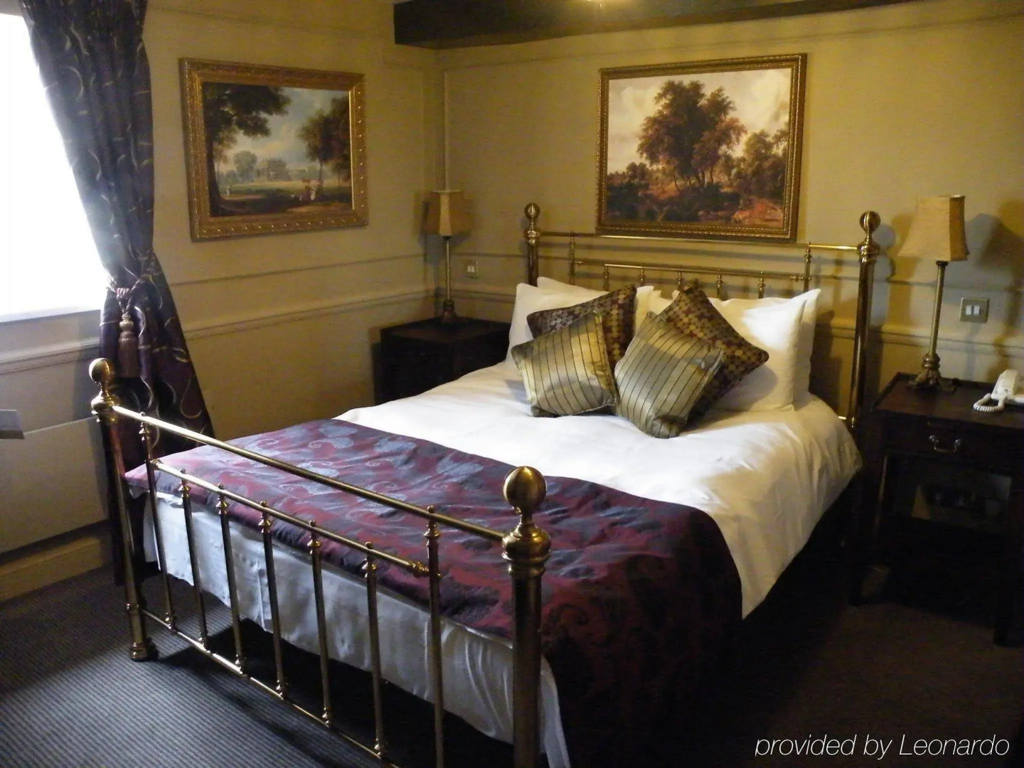 Saracens Head Towcester by Greene King Inns