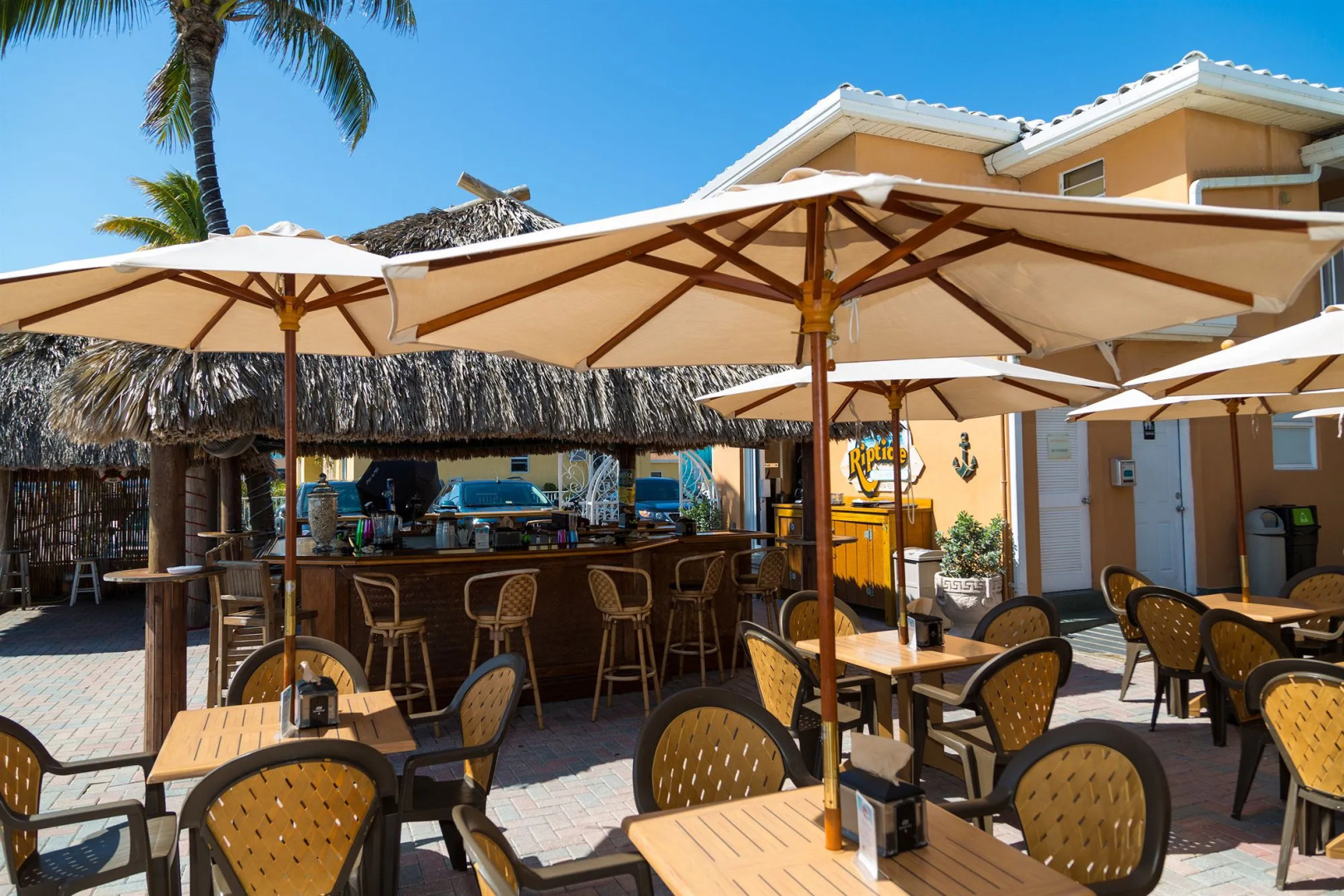 Riptide Oceanfront Hotel