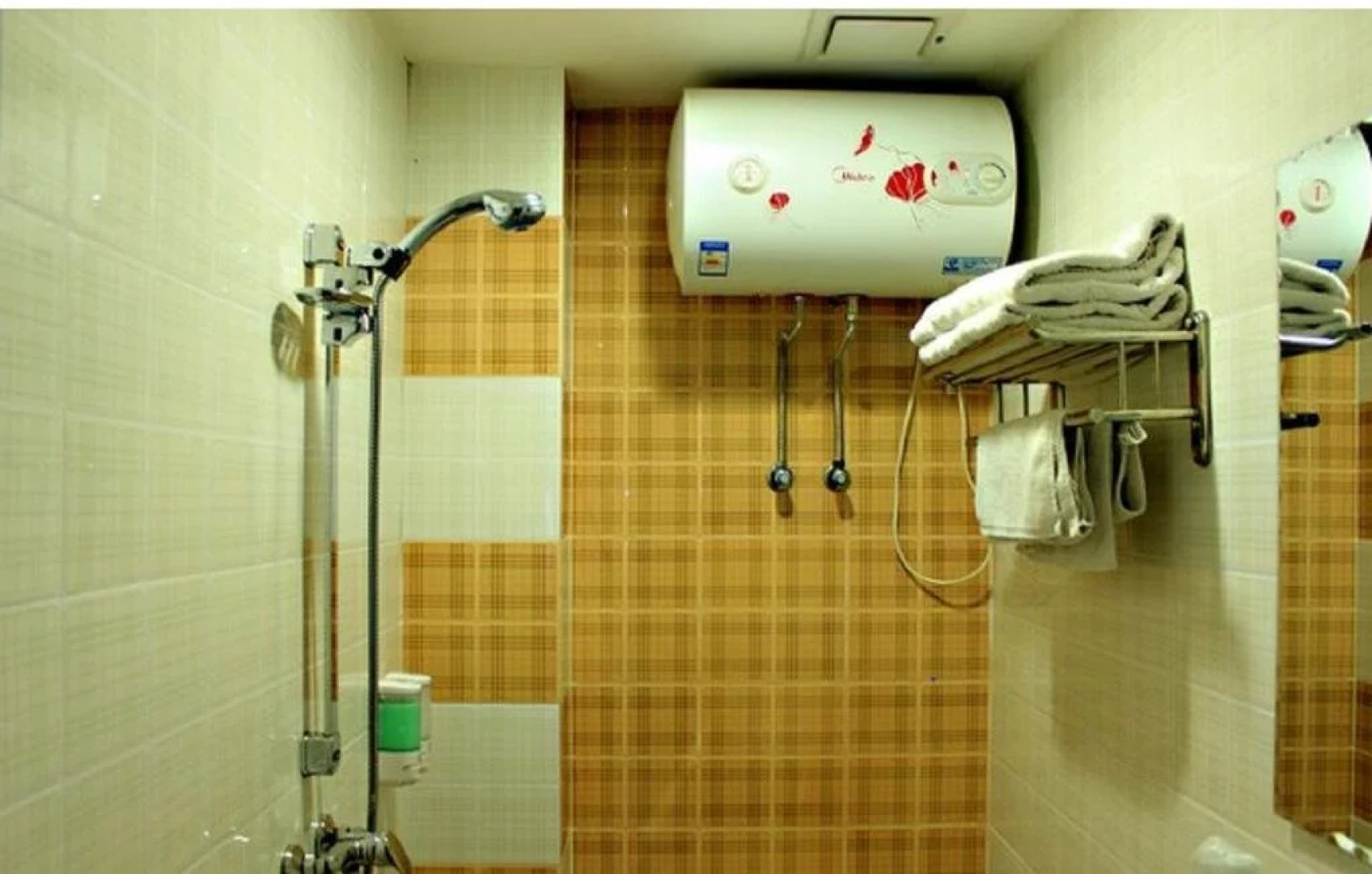 Laijiajia Family Hostel