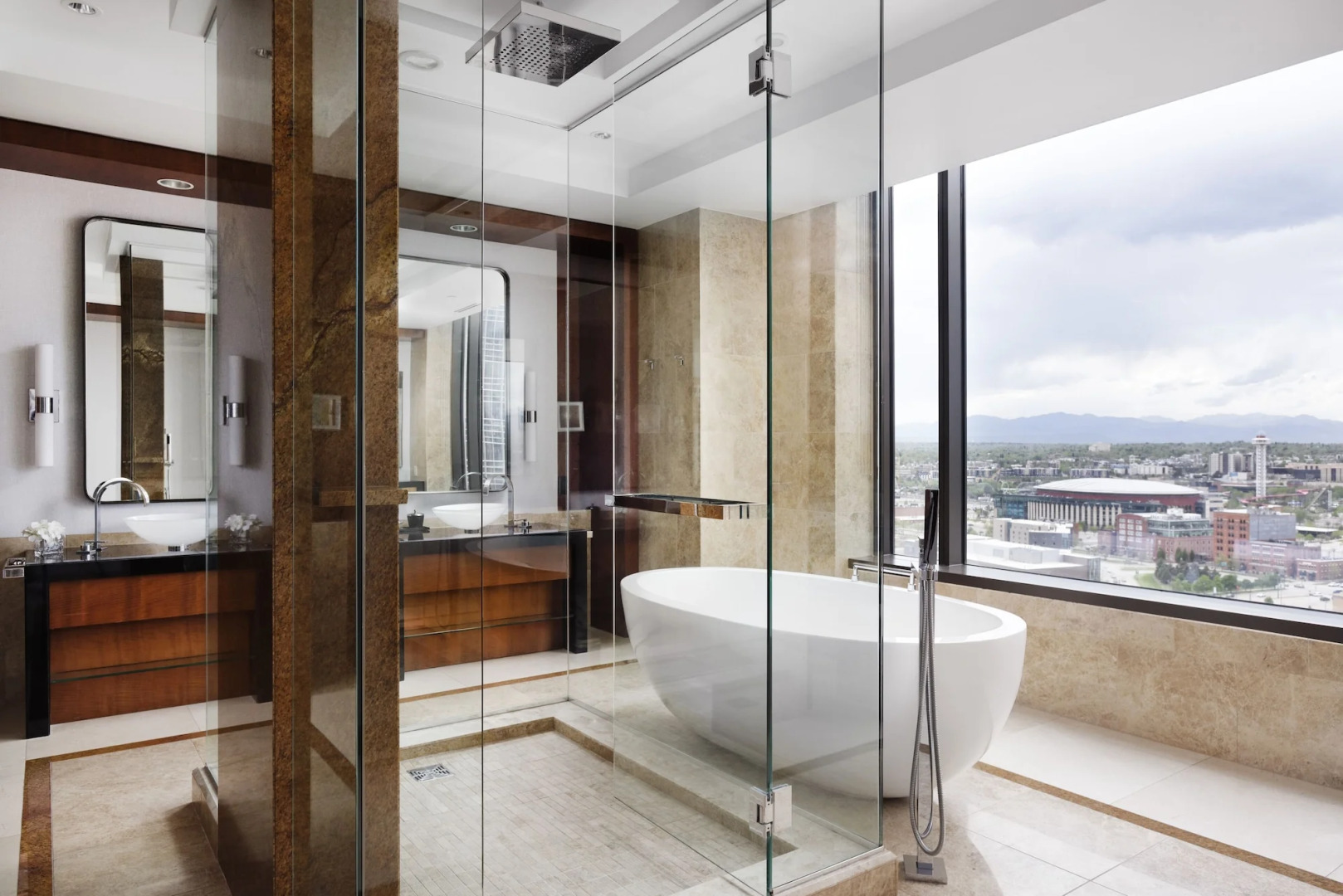 Отель Four Seasons Denver