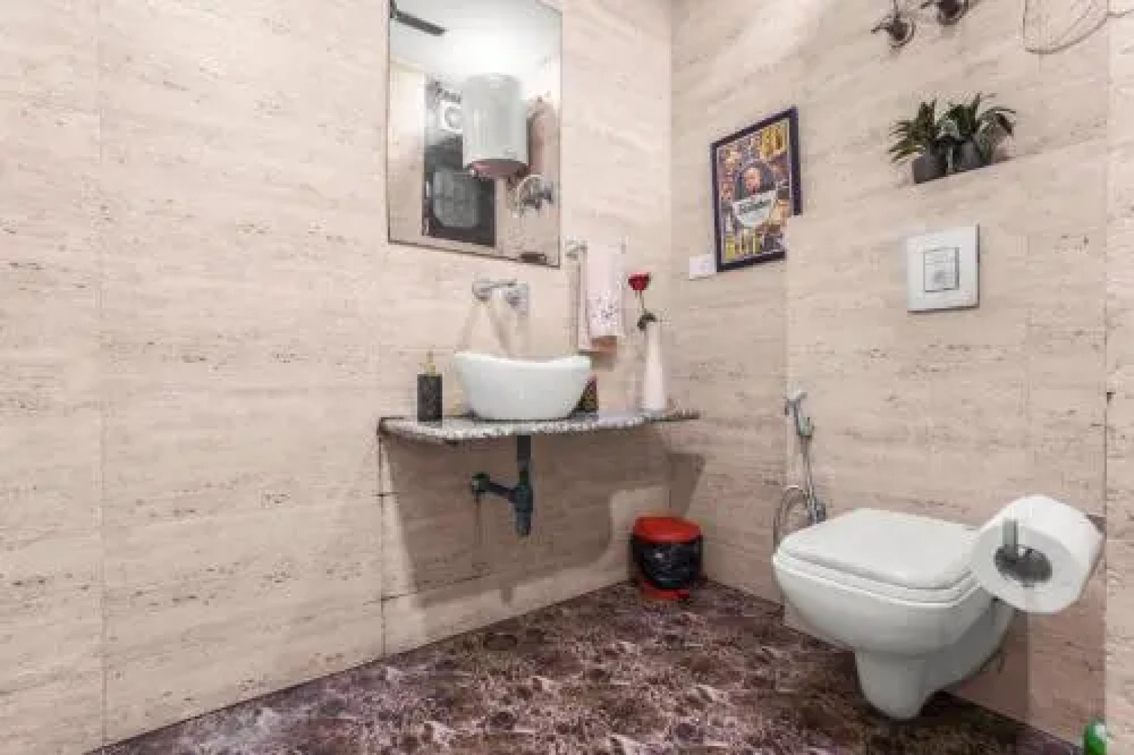 Entire World Class Apartment near Metro Station