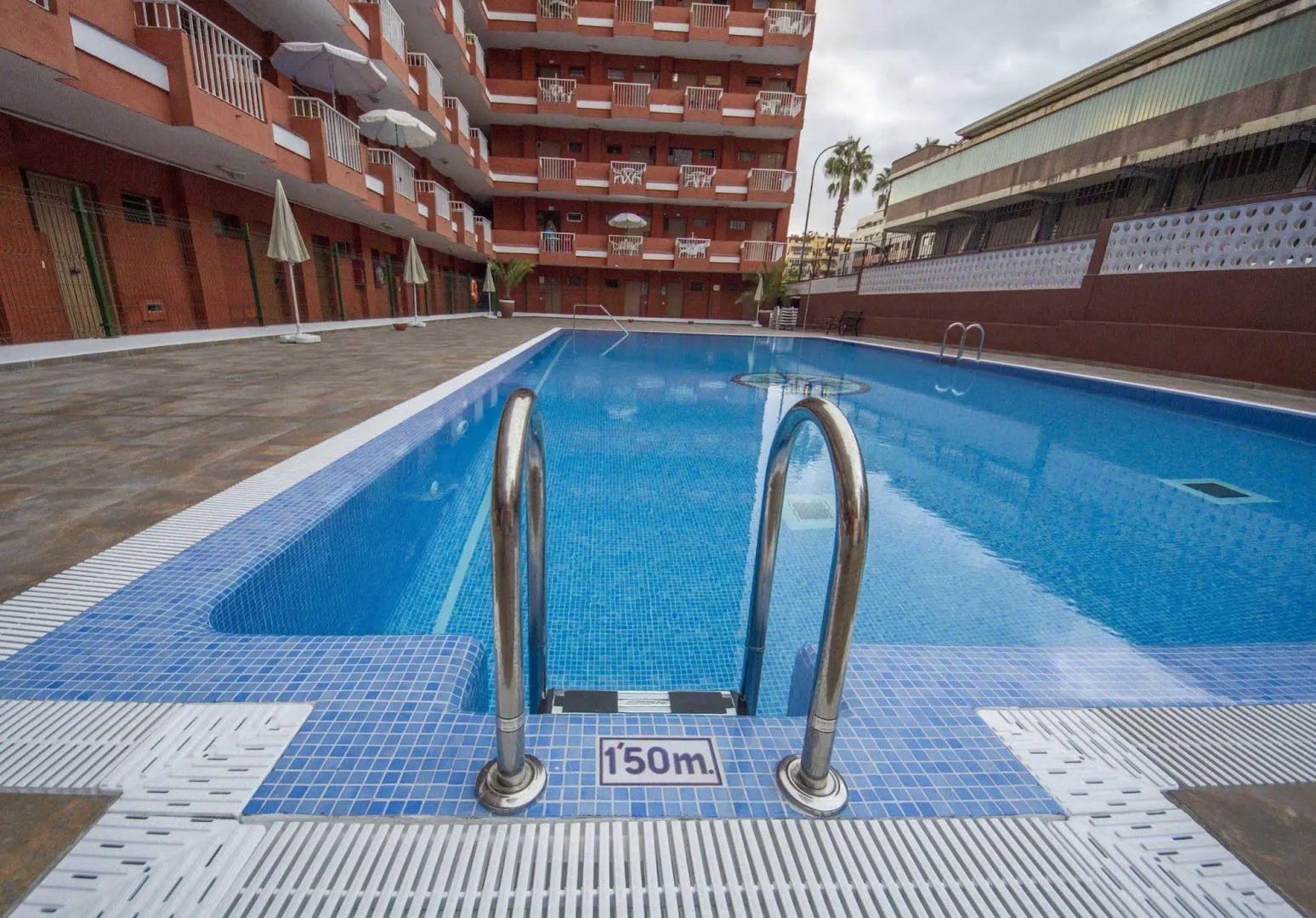 Seguro De Sol Studios