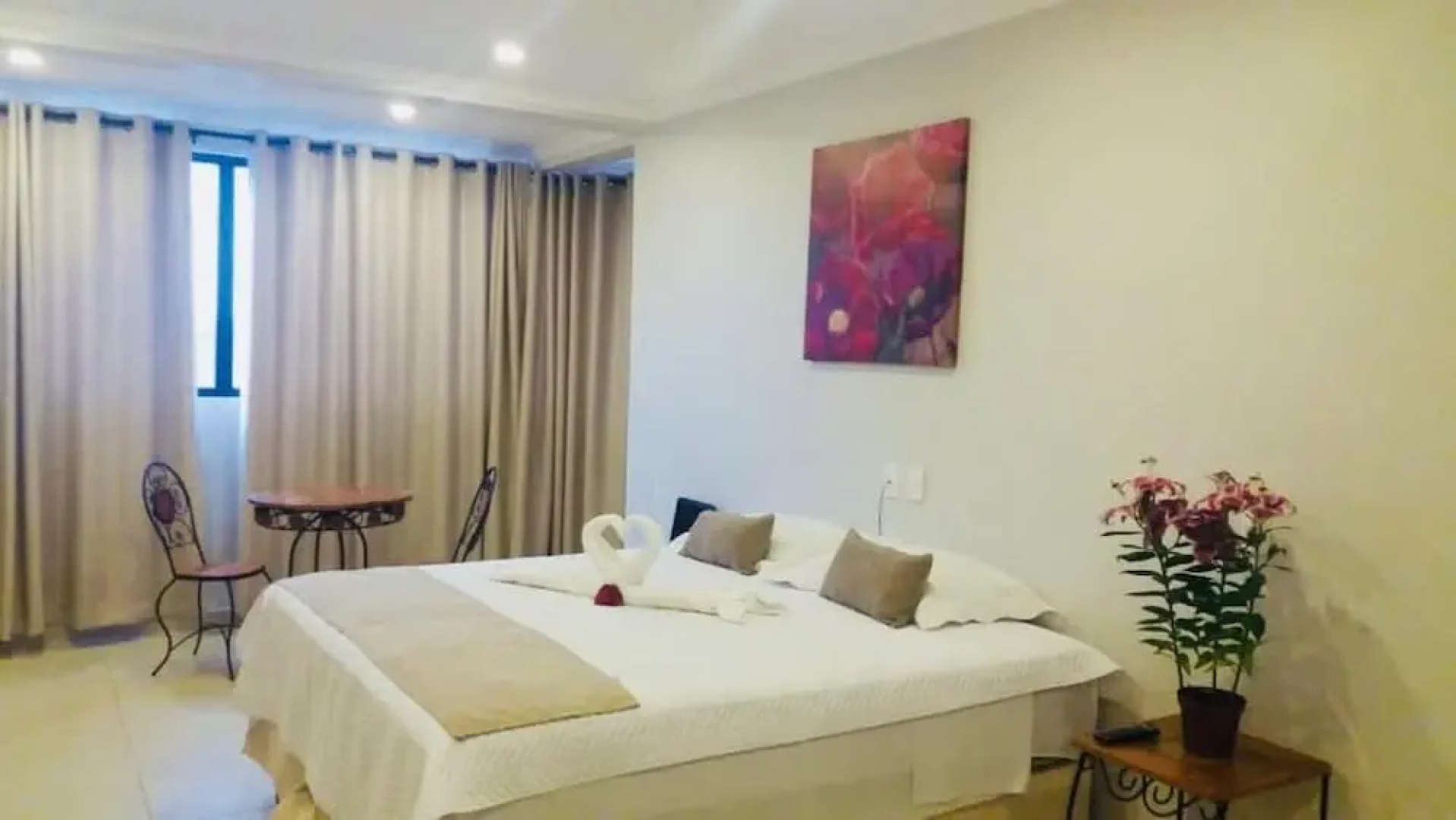 Village Plaza Hotel