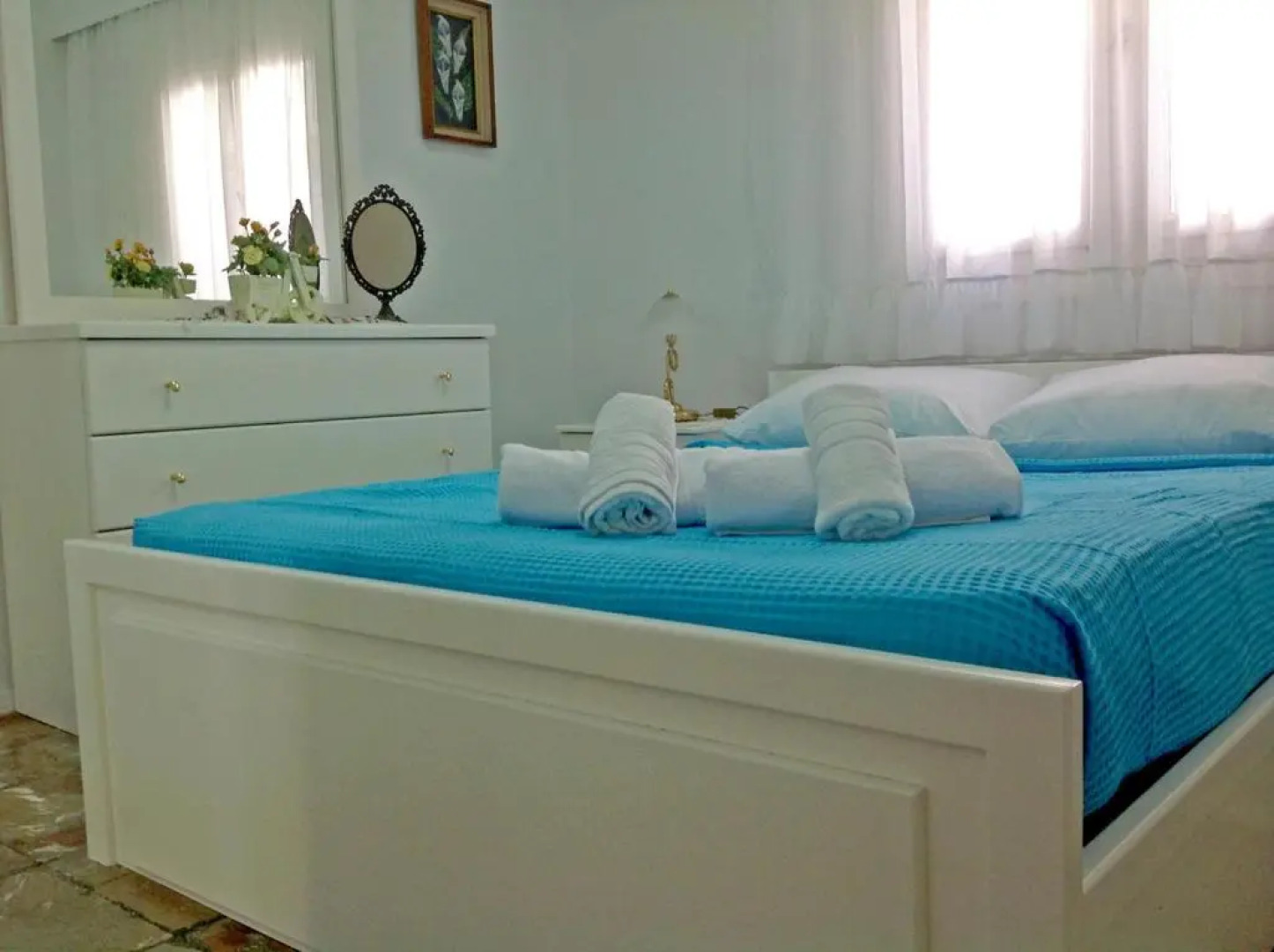 Villa Fofo - Beautiful Sea Front Villa with 650m2 garden