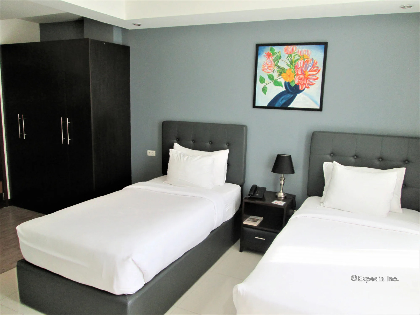 Upperhouse Hotel Formerly Pacifico Boutique by Hiverooms