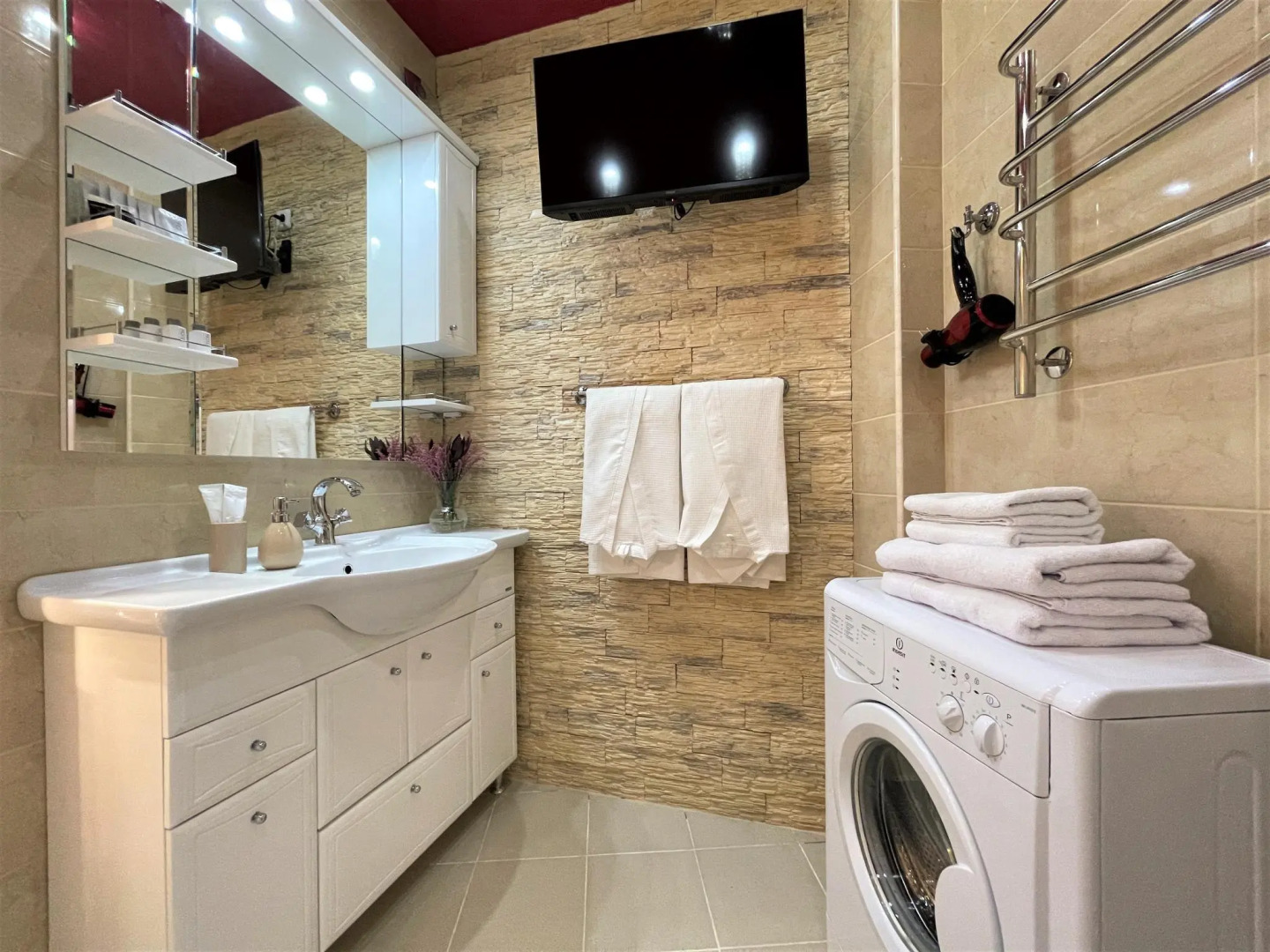 Сутки как дома на улице Дуси Ковальчук