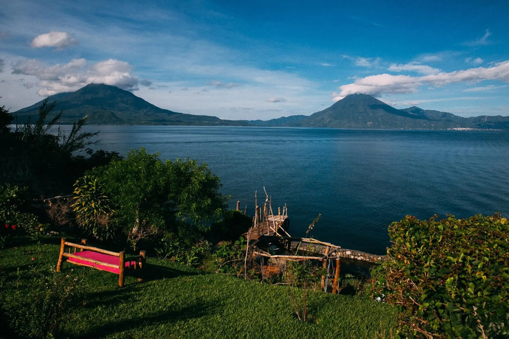Hotel y Centro de Convenciones Jardines del Lago
