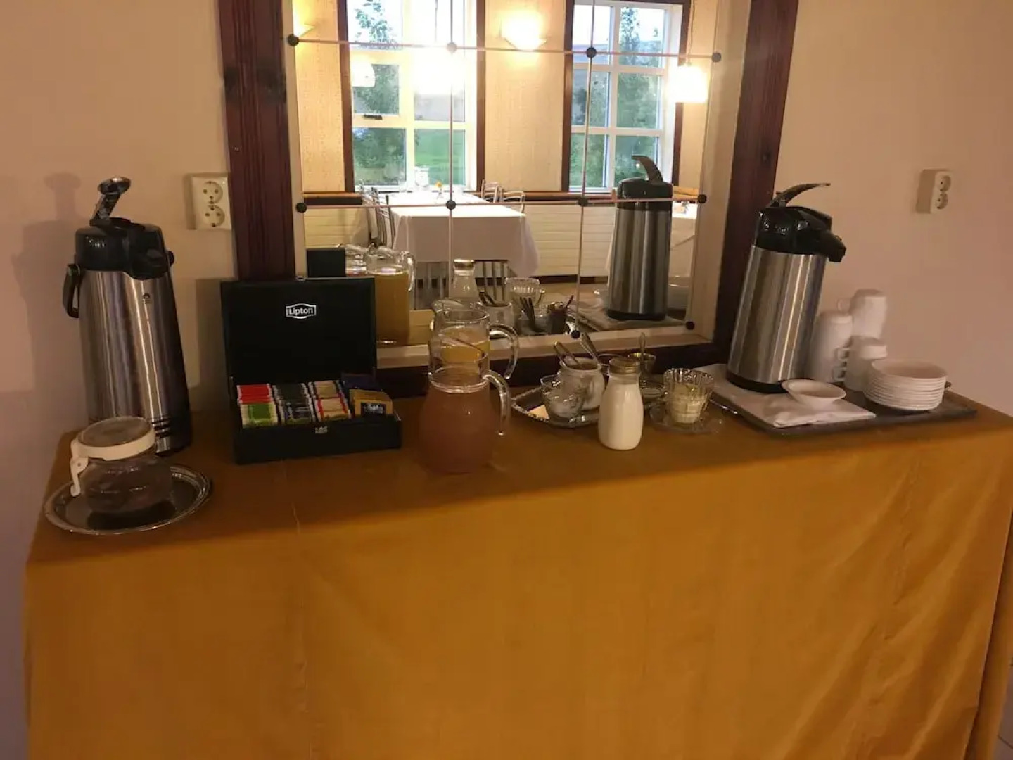 Fosshóll Guesthouse