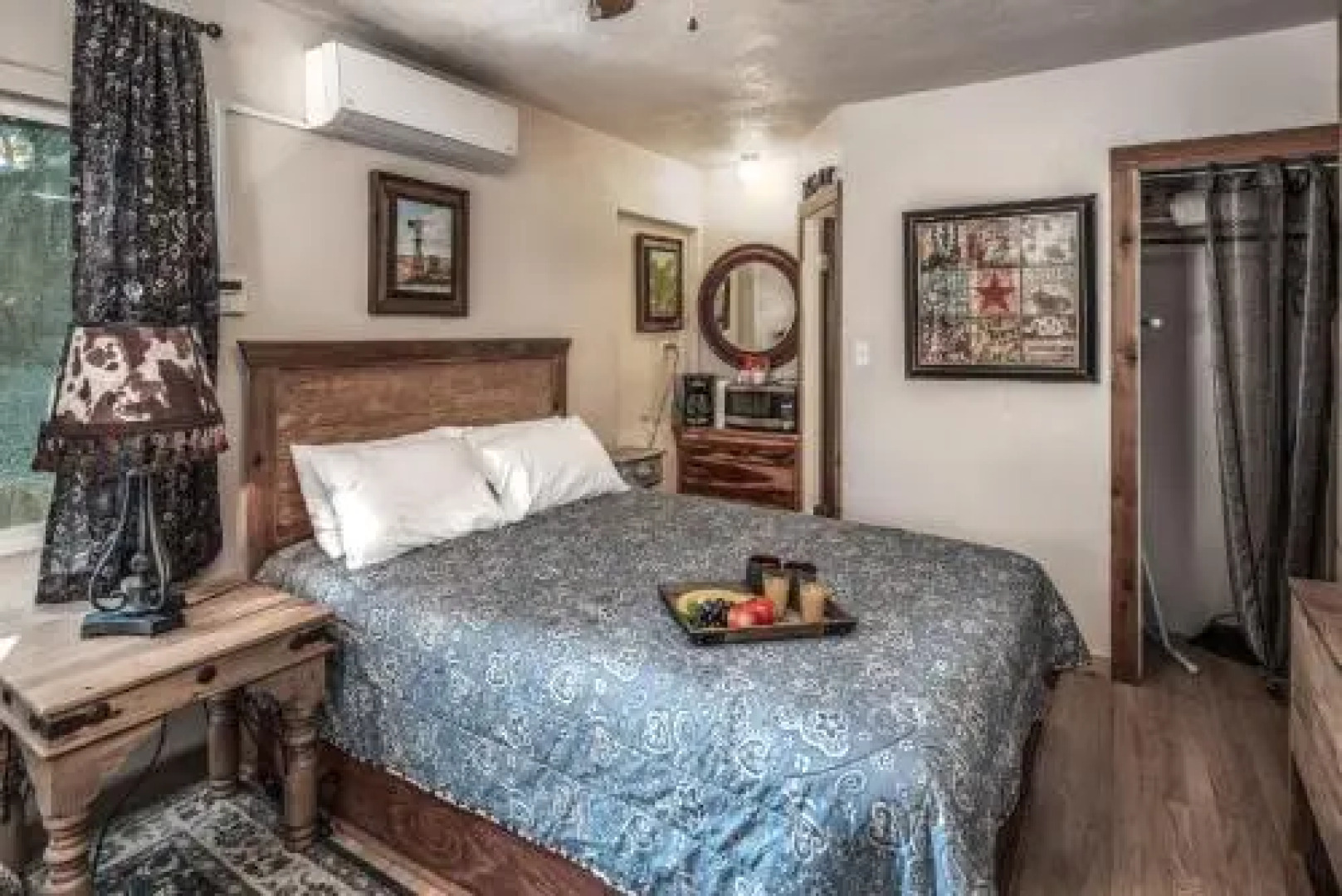 The Rustique Bungalows