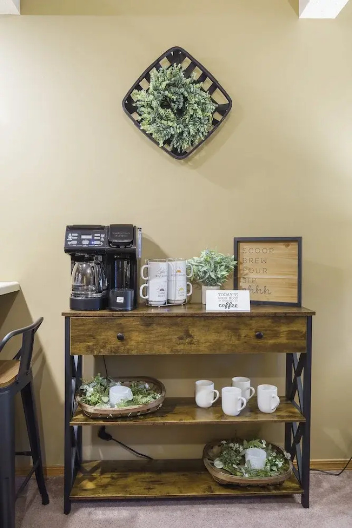 The Circle Retreat Duo