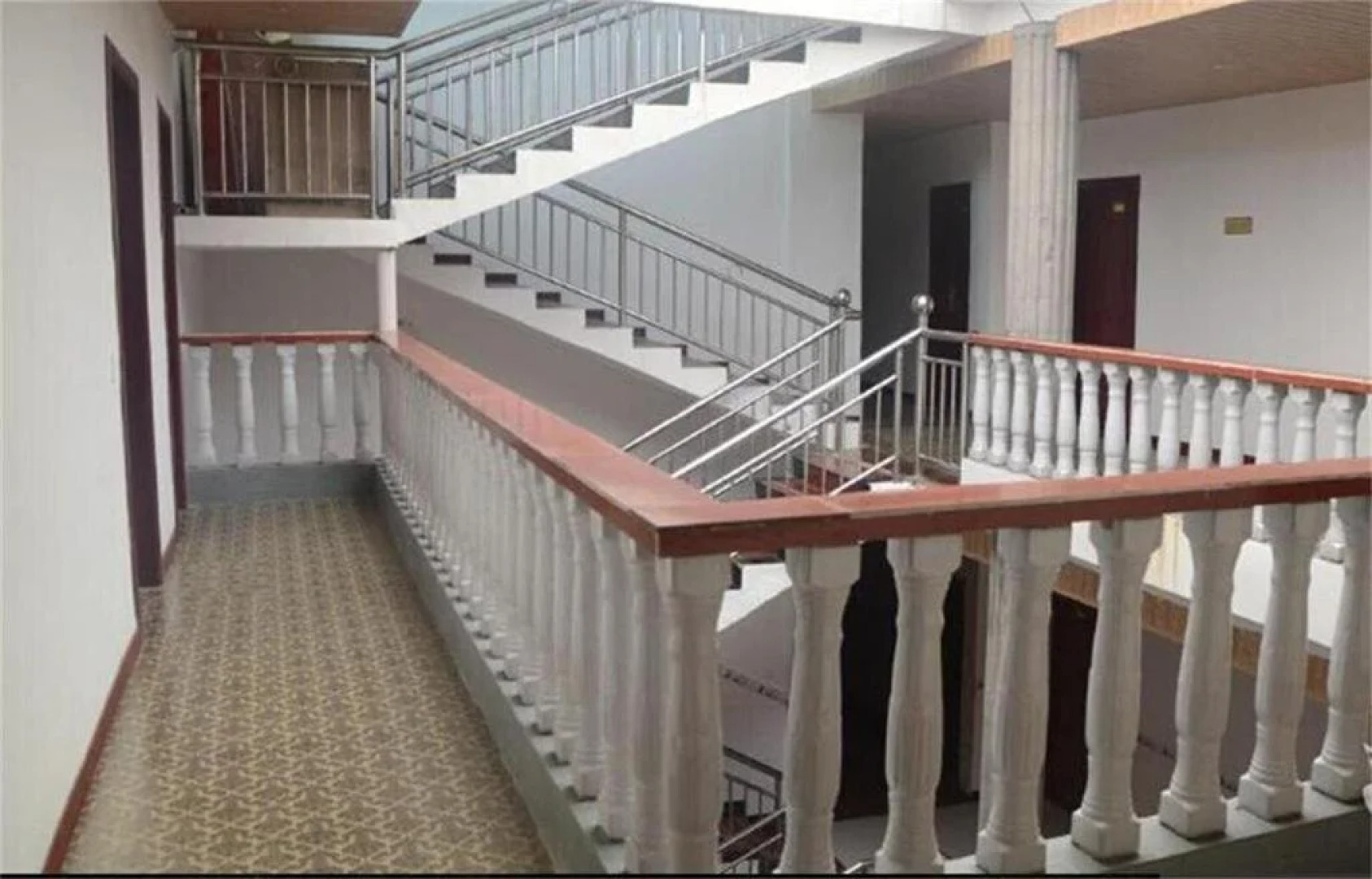 Mountain Bowang Natural Holiday Hotel