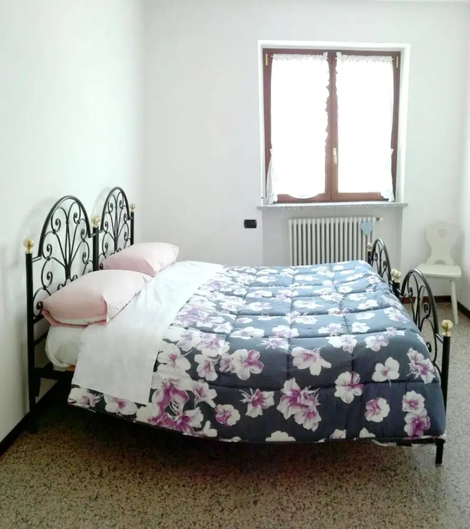 Apartment with 2 Bedrooms in Mirandola Bassa