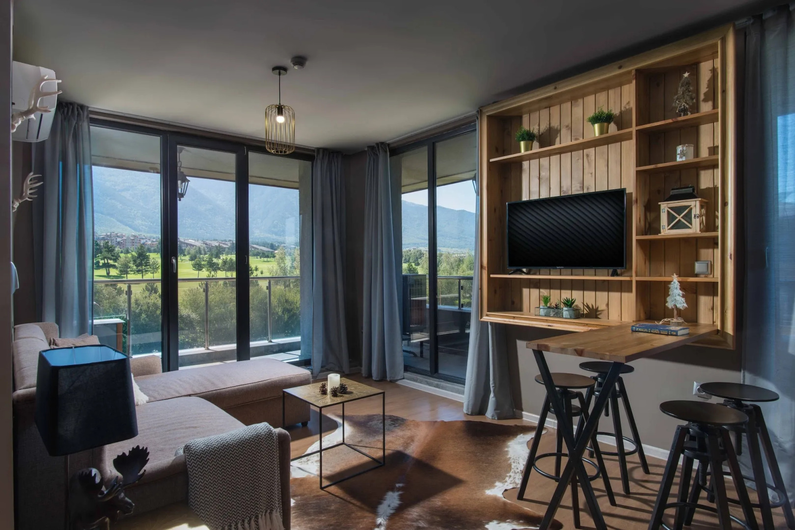 Cornelia Deluxe Residence