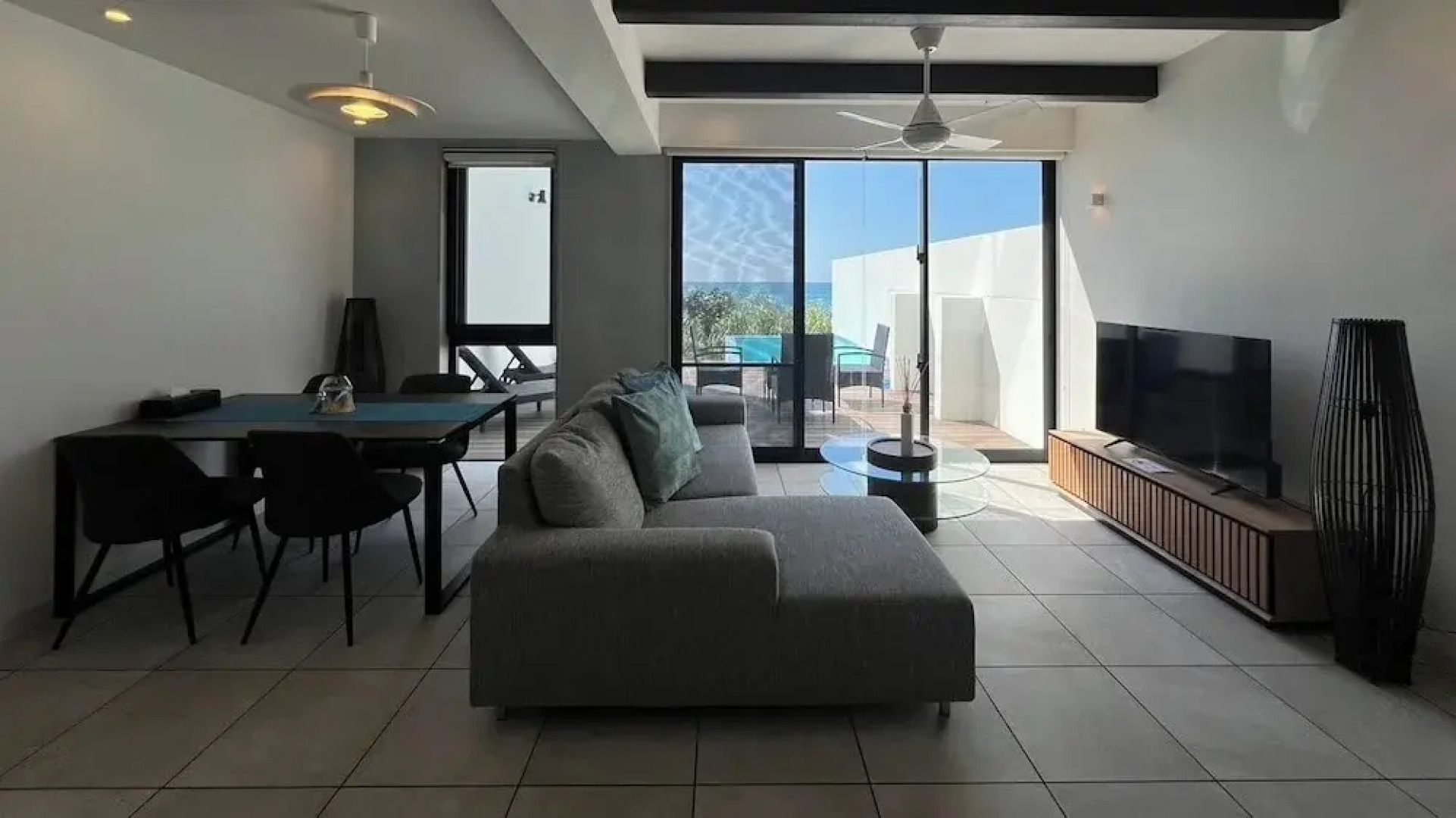 Naturela Miyakojima Irabu