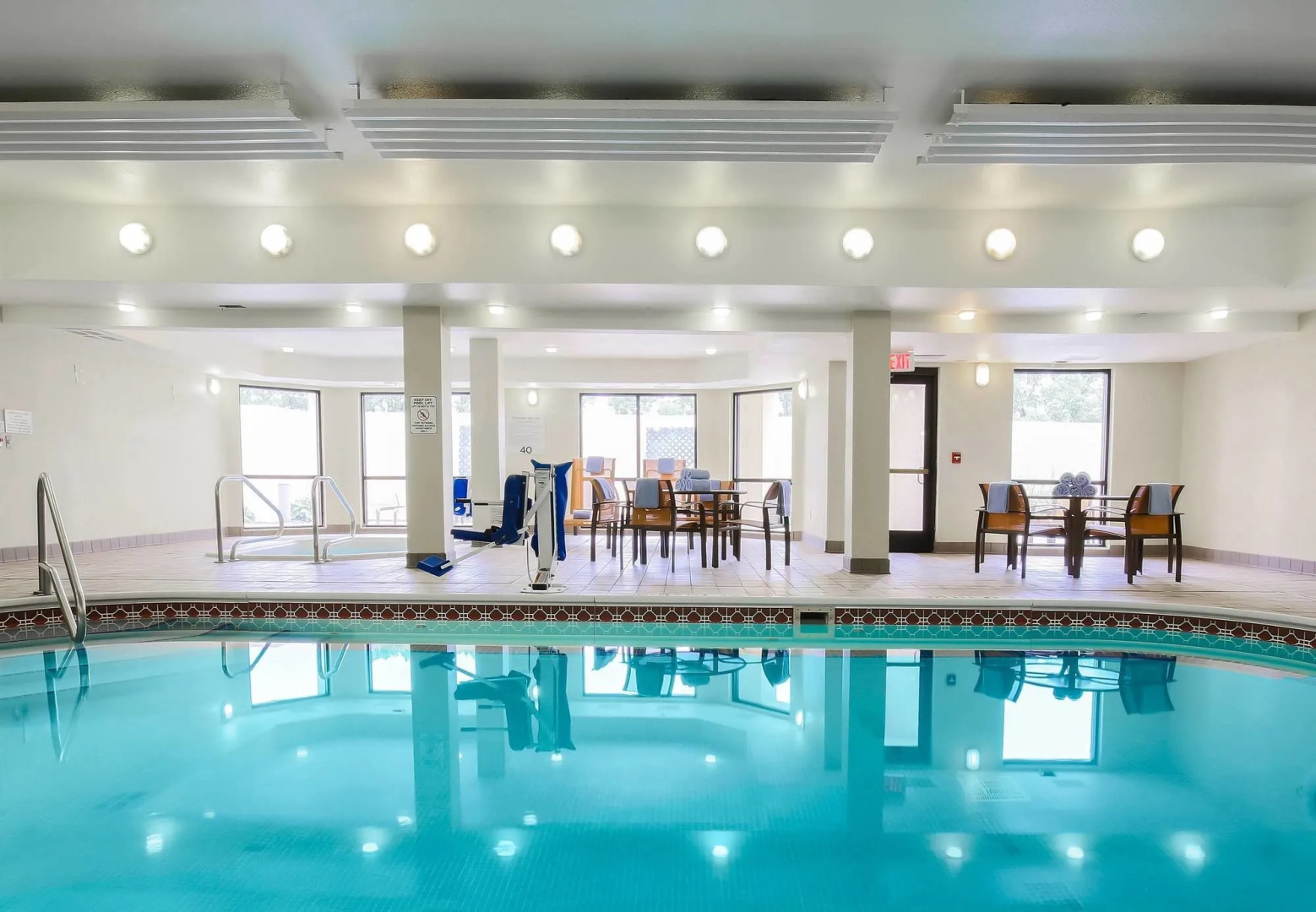 Courtyard by Marriott Topeka