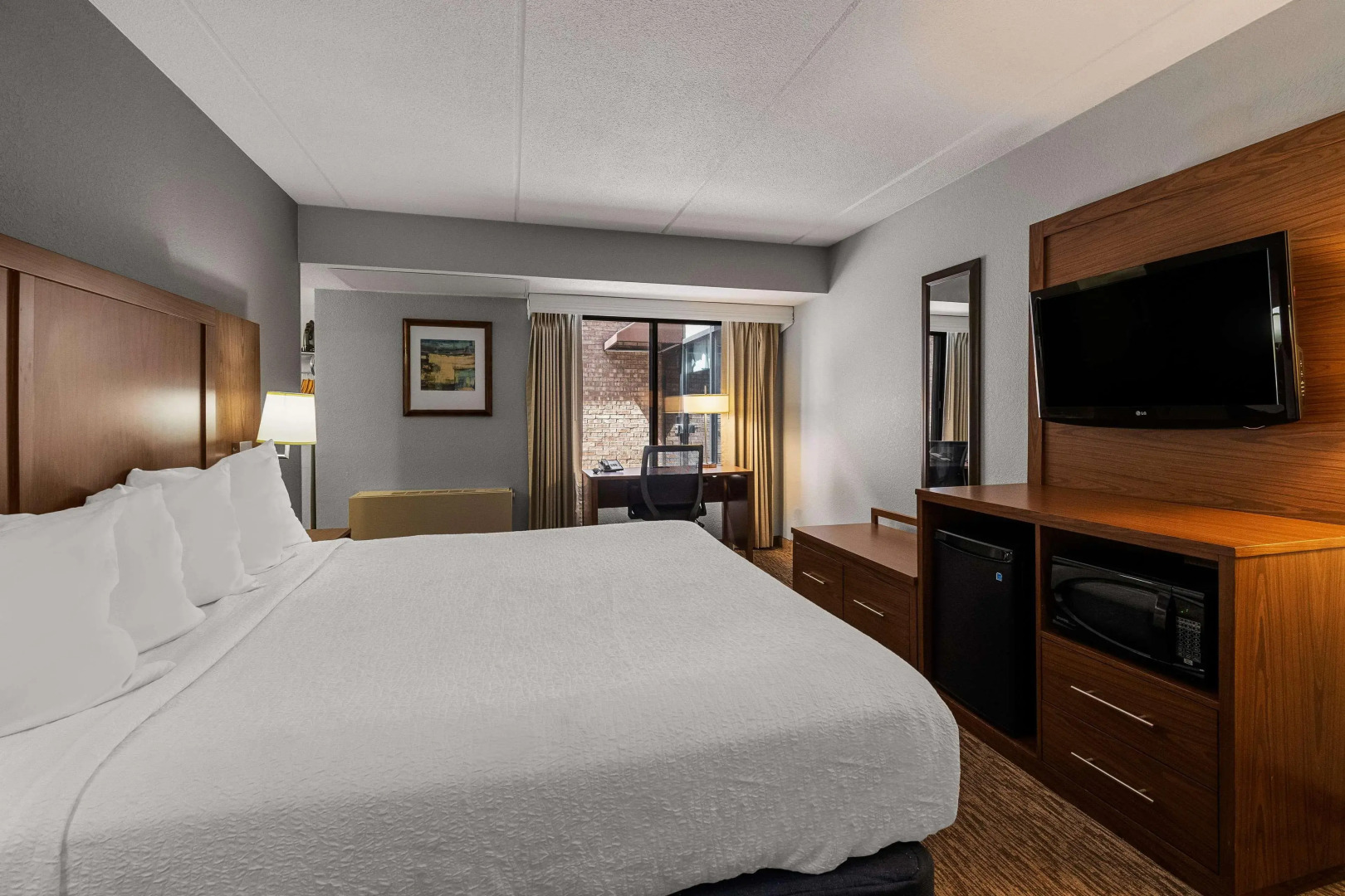 Best Western Bridgeview Hotel