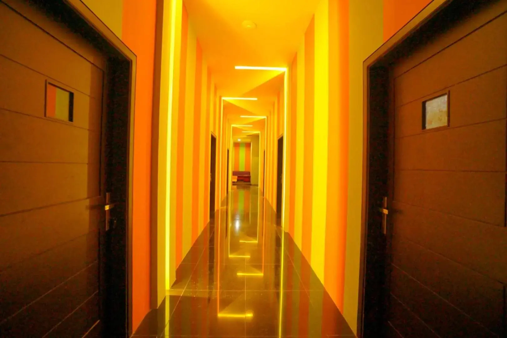 The Cabin Tanjung Hotel